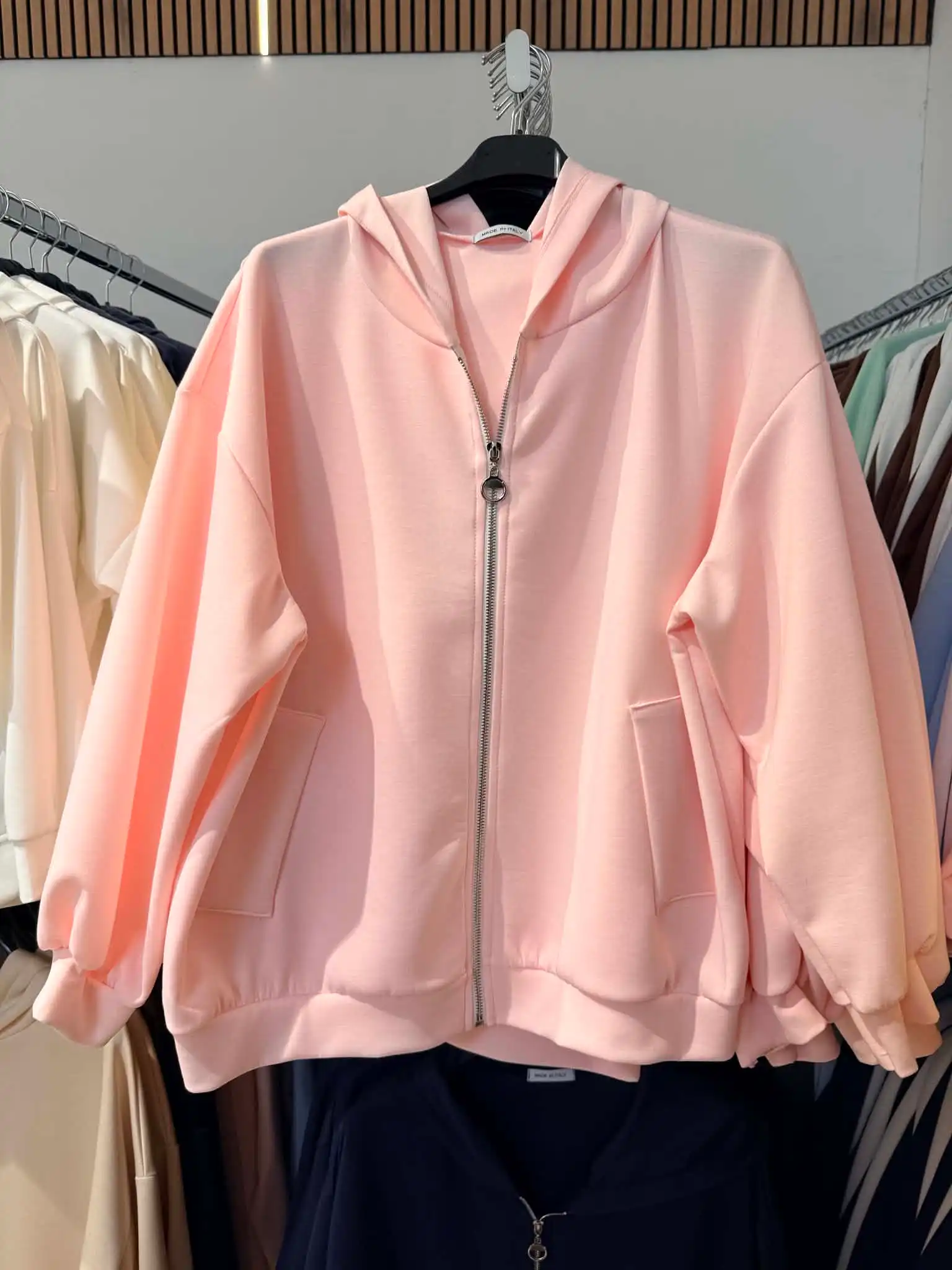 Kapuzensweatshirt mit Reißverschluss