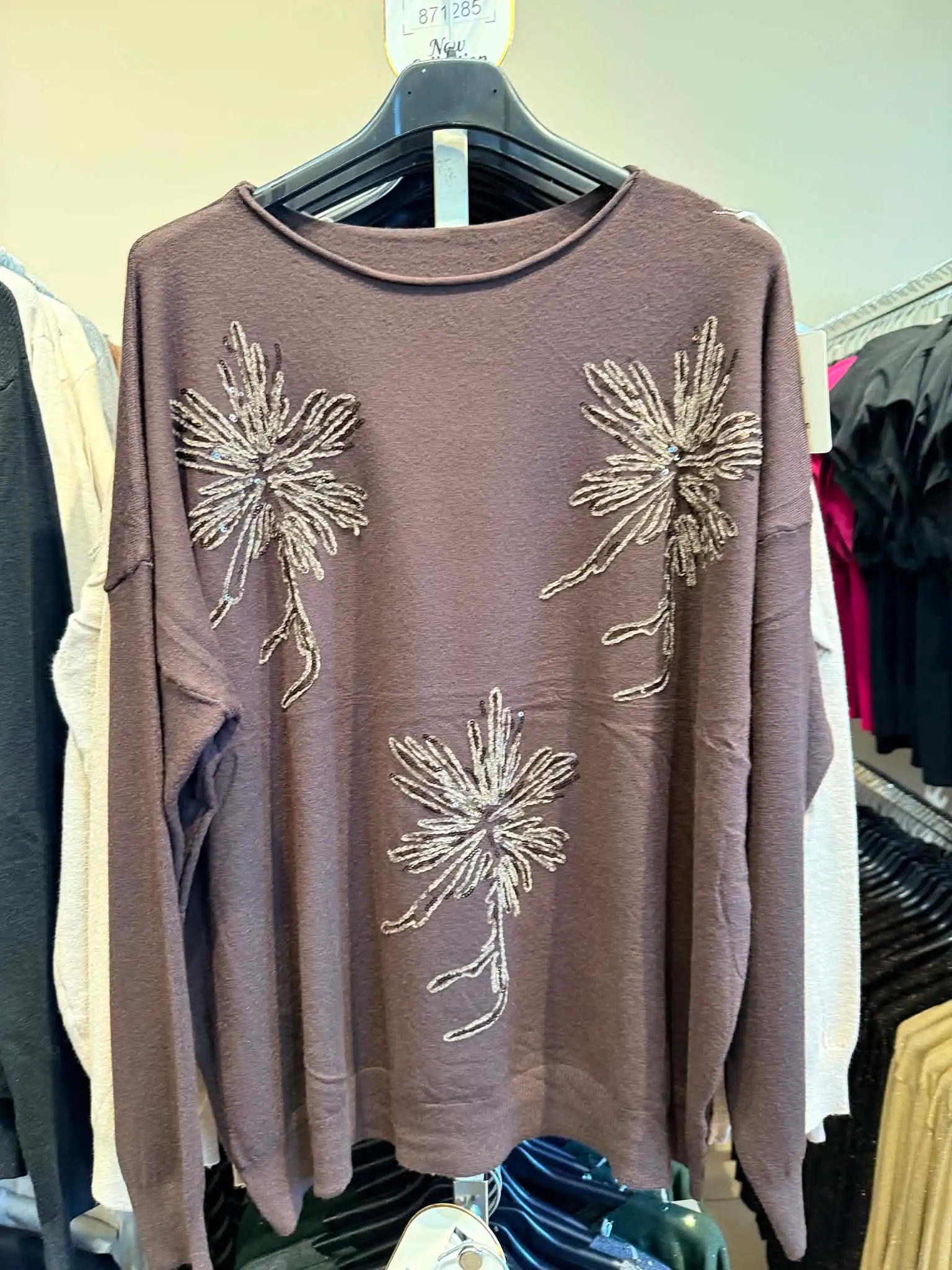 Sweatshirt