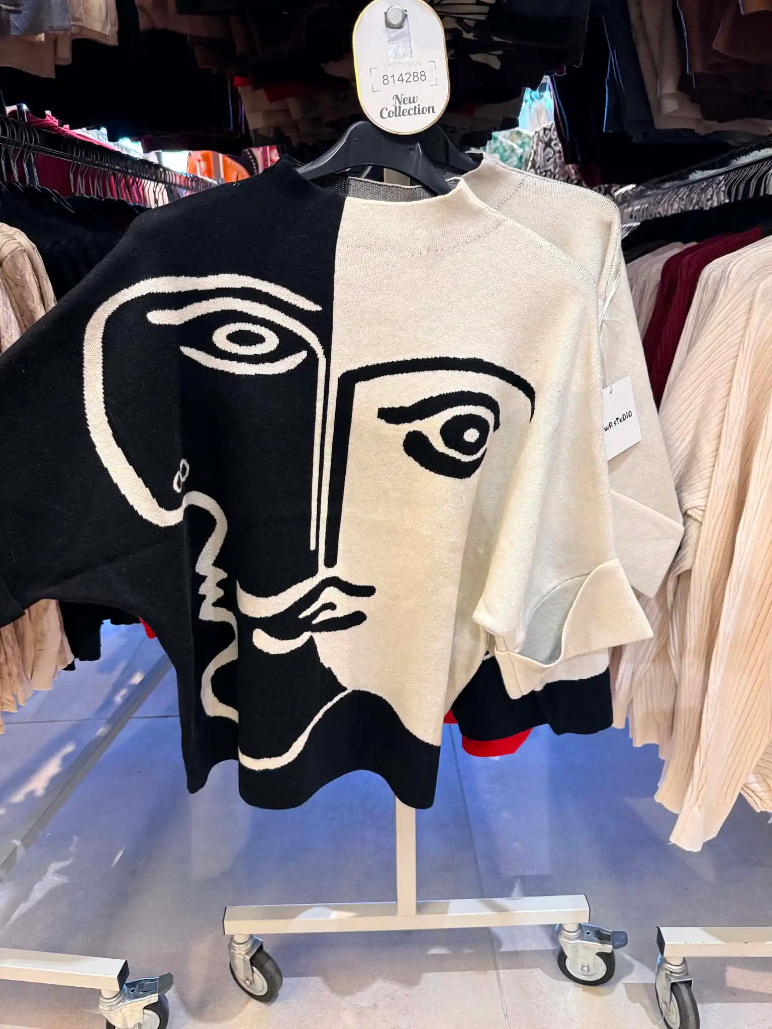 Strick-Sweatshirt mit Kurzarm