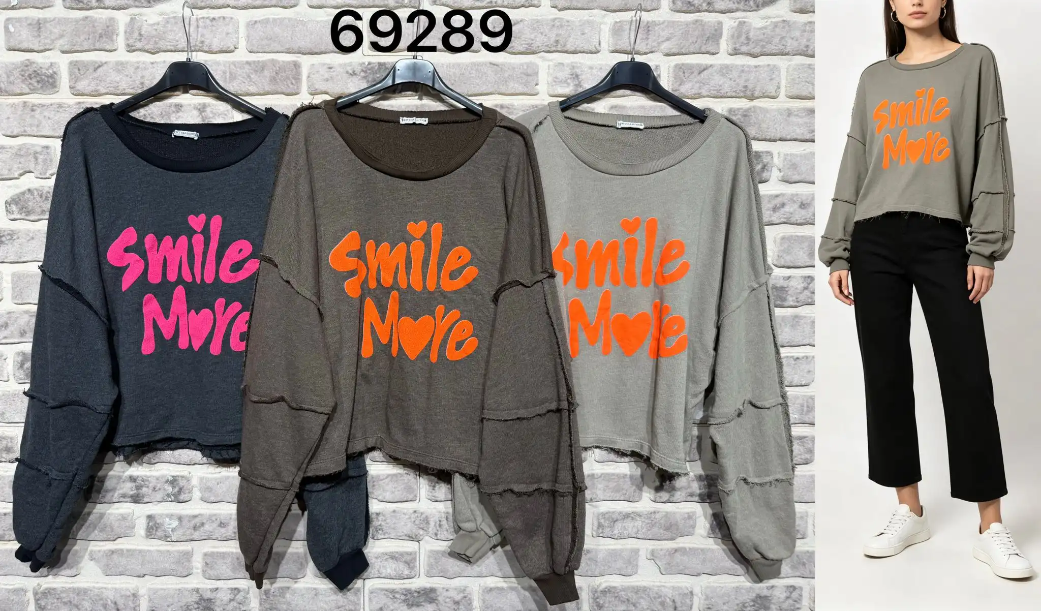 Sweatshirt