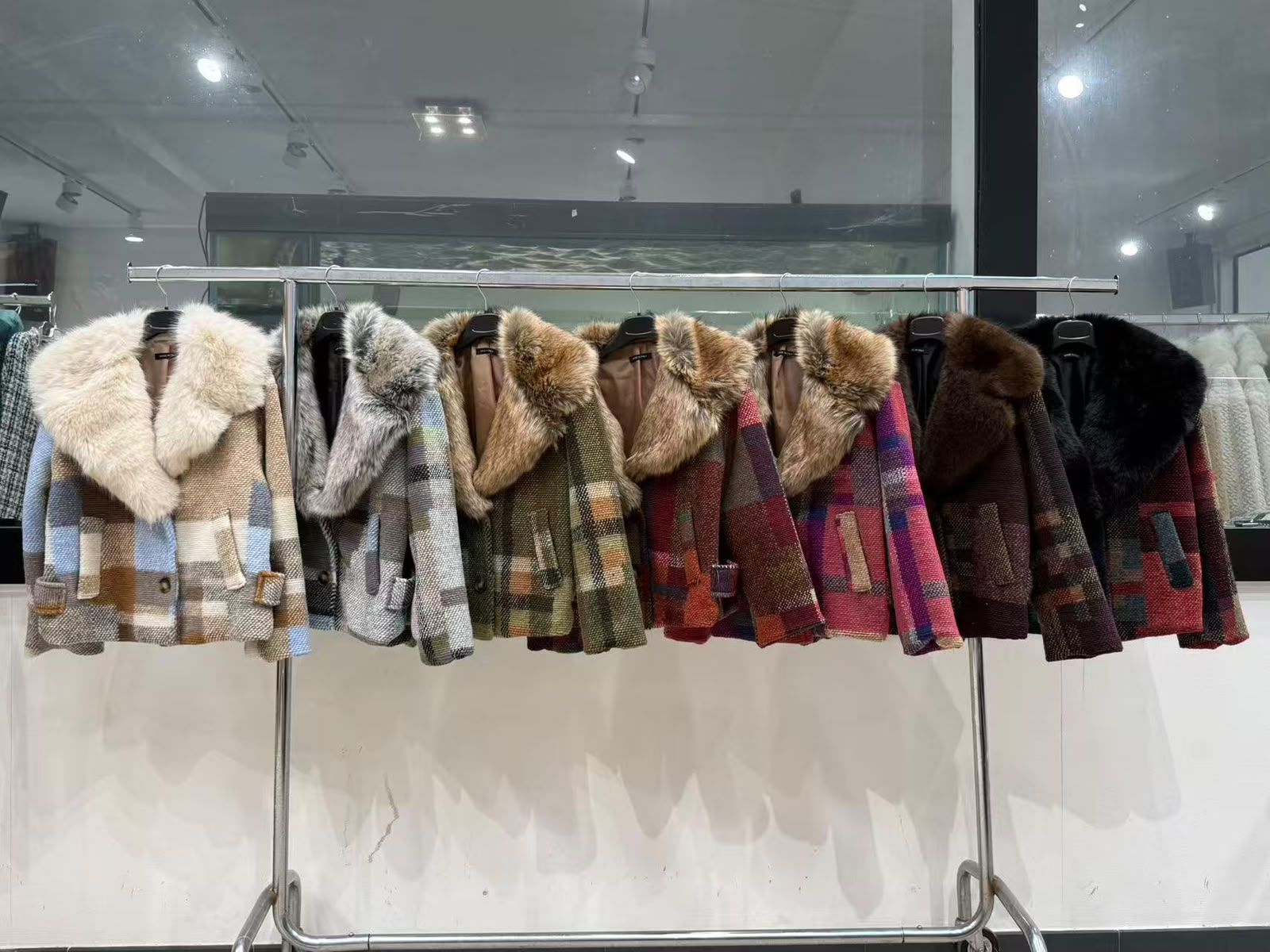 Regular-Jacke mit Kragen