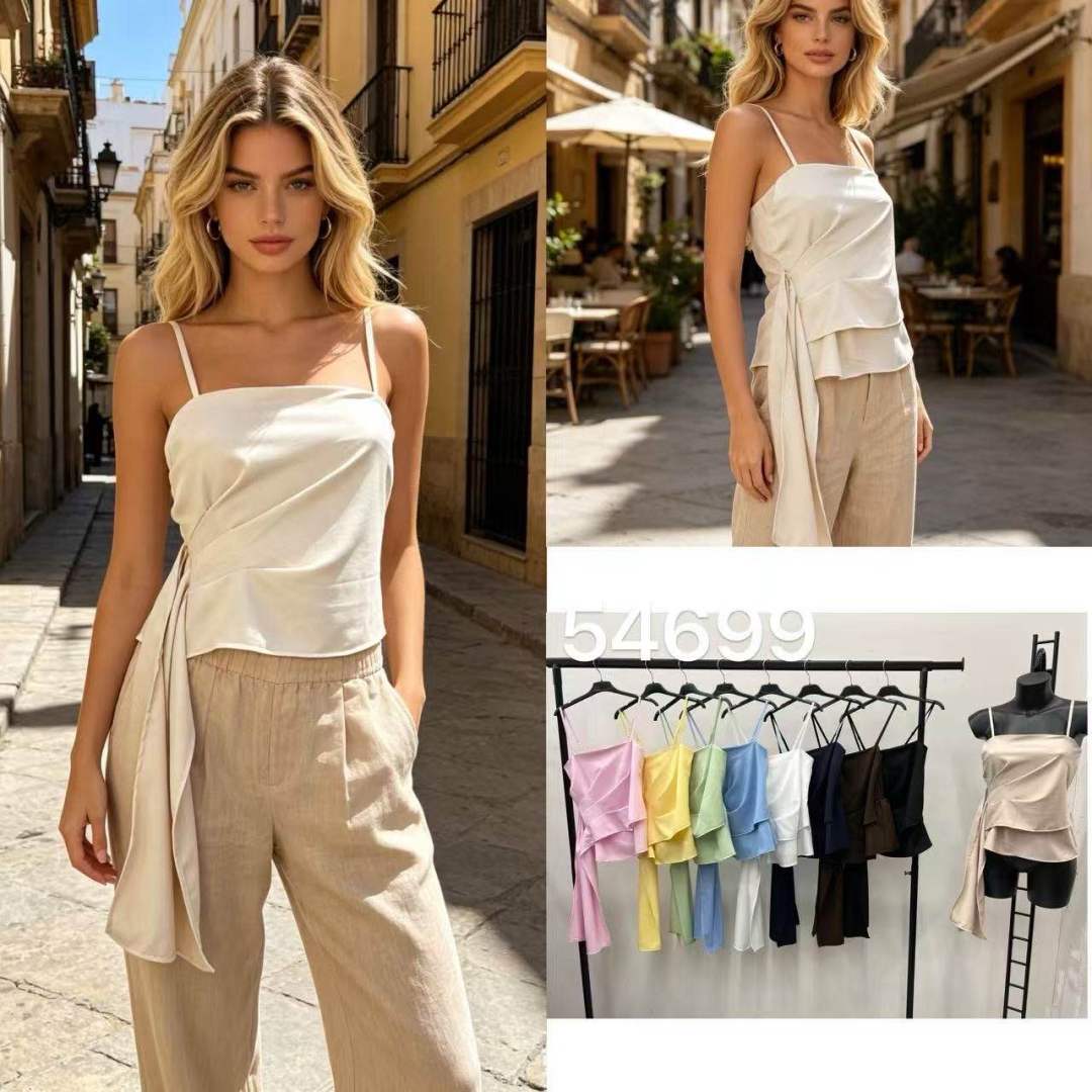 Bluse mit Bindedetail und Raffung