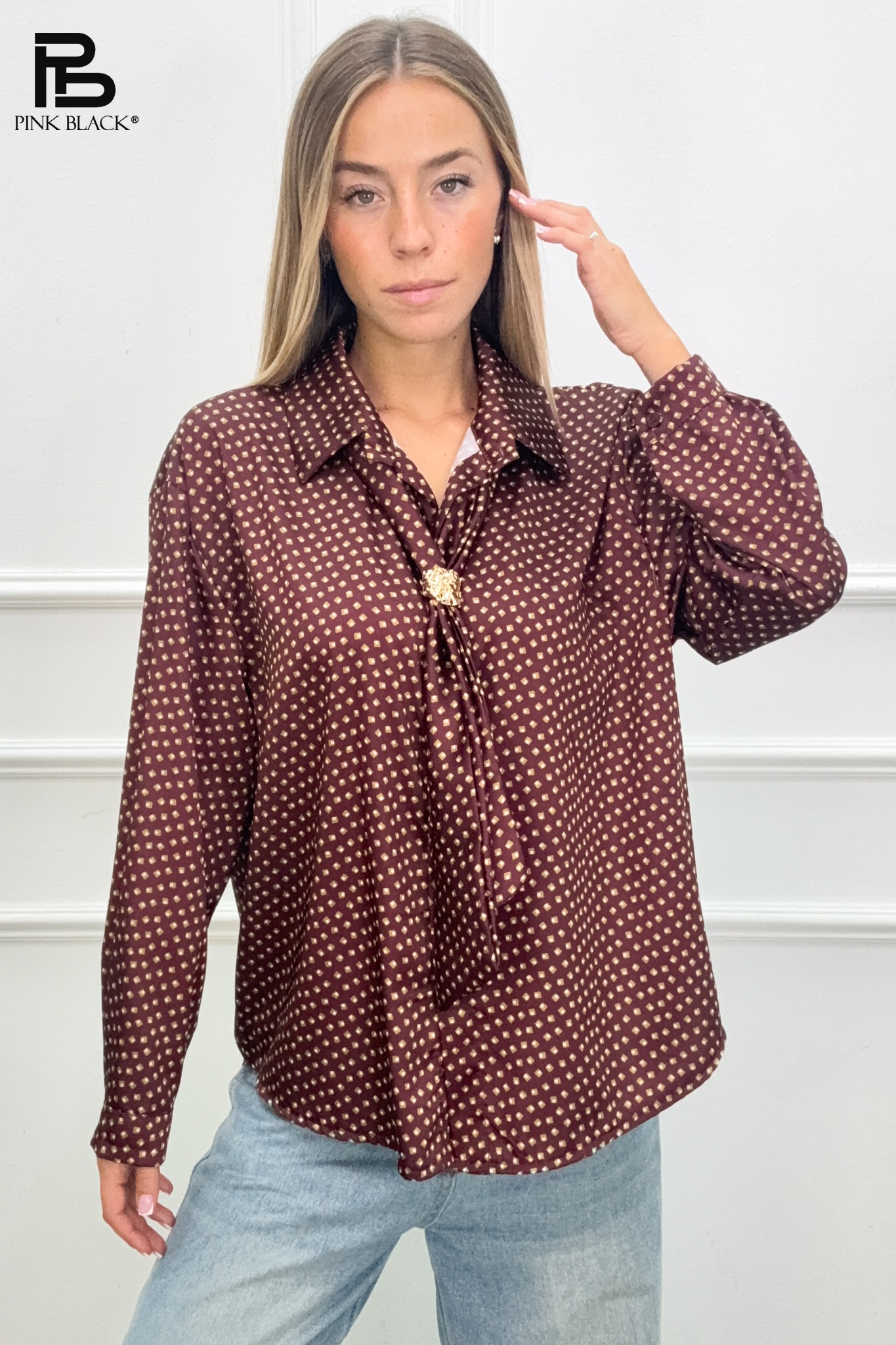 Legere Bluse mit Schleife