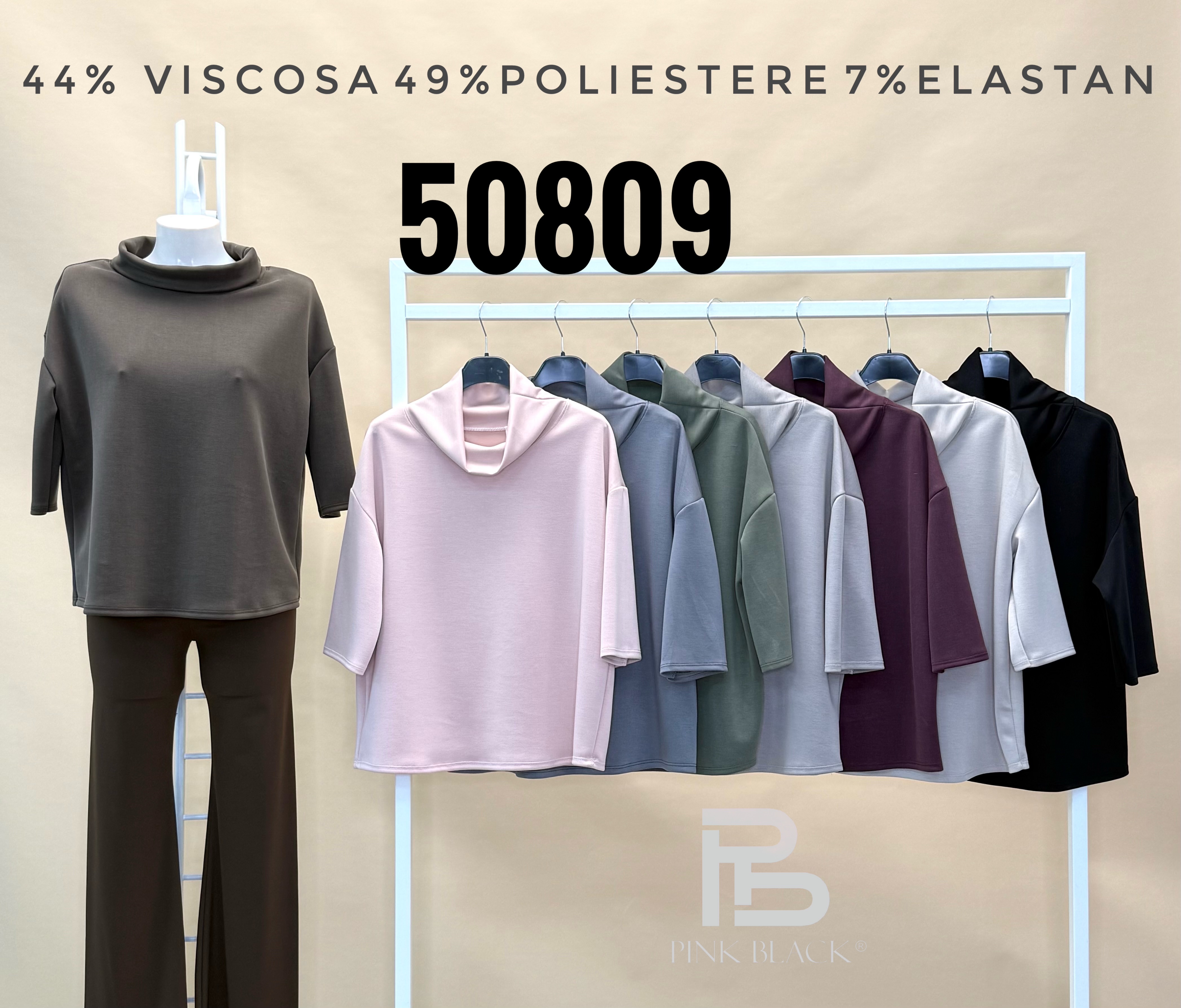 Bluse im lockeren Schnitt mit Wasserfallkragen