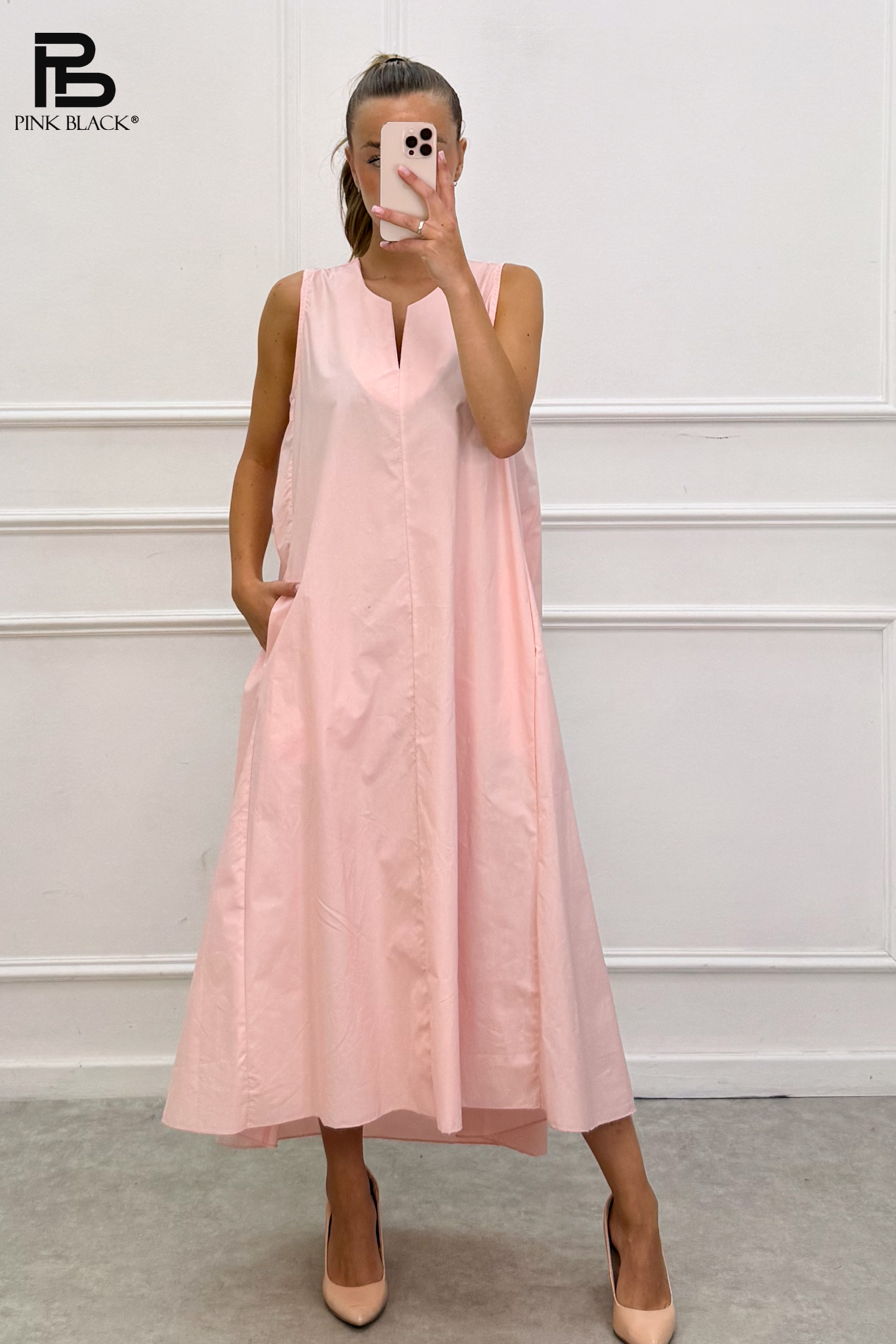 A‑Linien Midi‑Kleid mit V‑Ausschnitt