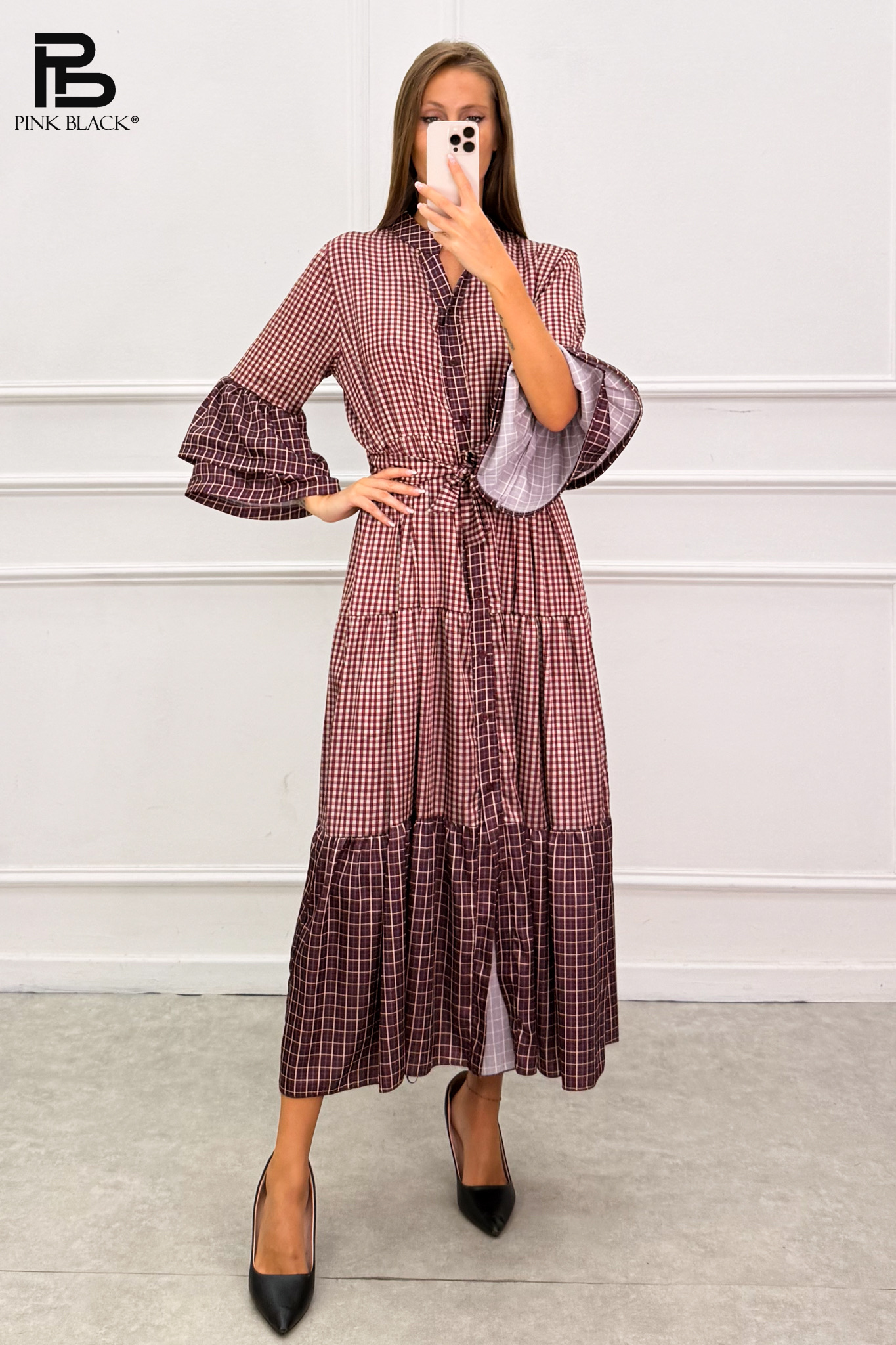 A-Linien-Kleid mit dekorativer Rüsche