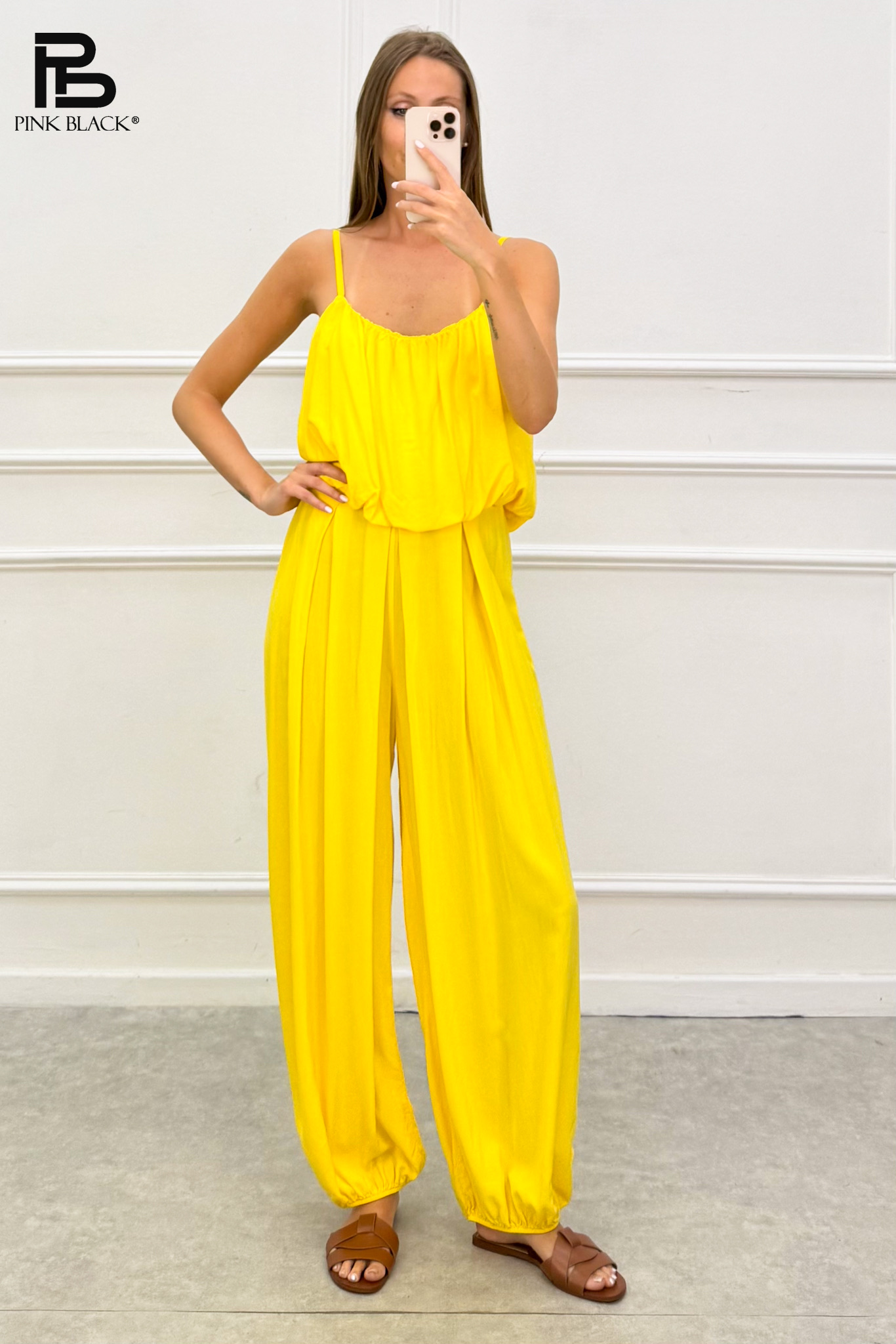 Lockerer Jumpsuit bis Knöchelhöhe