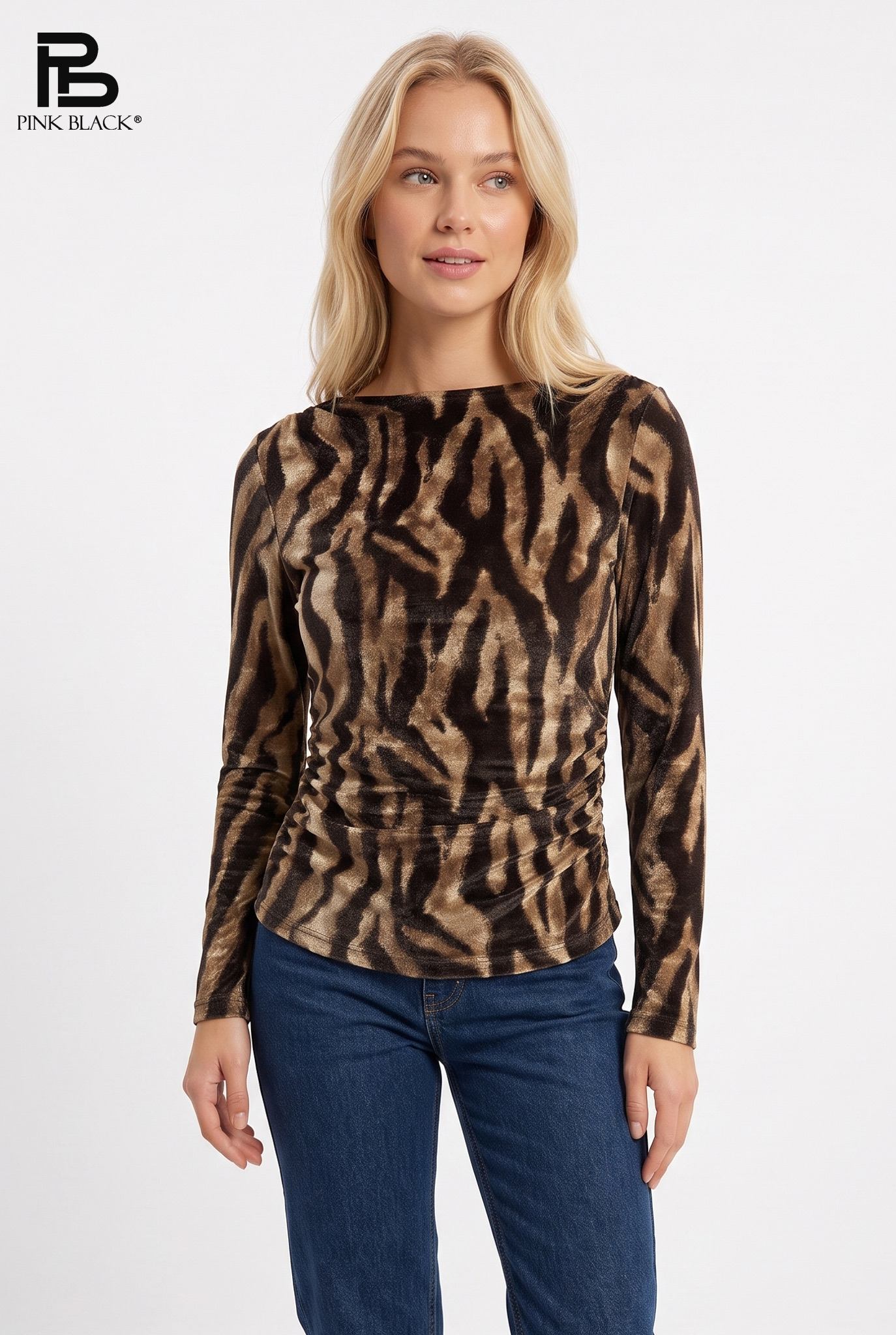 Figurbetontes Top mit Print