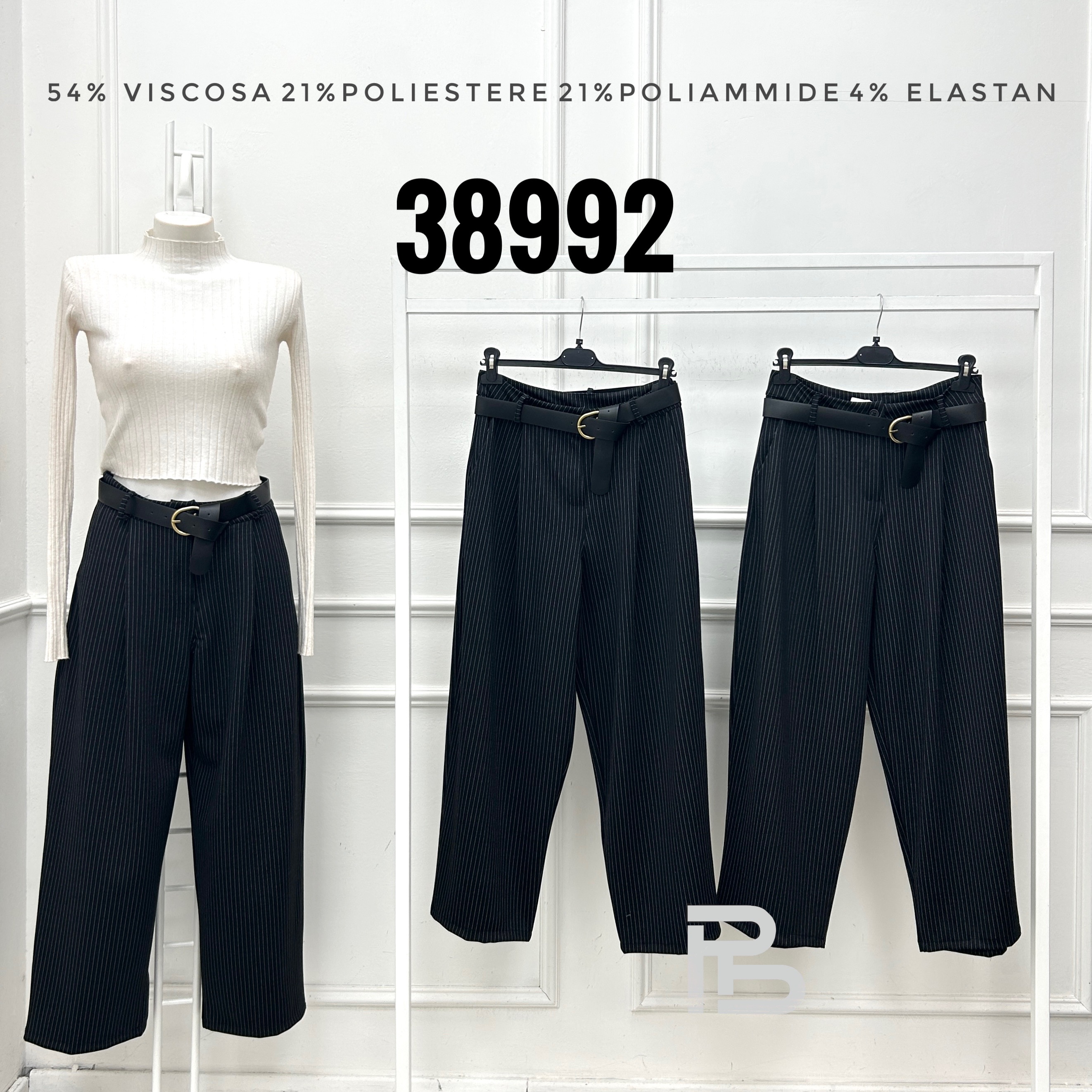 Weite Hose im Wide‑Leg‑Schnitt mit Gürtel