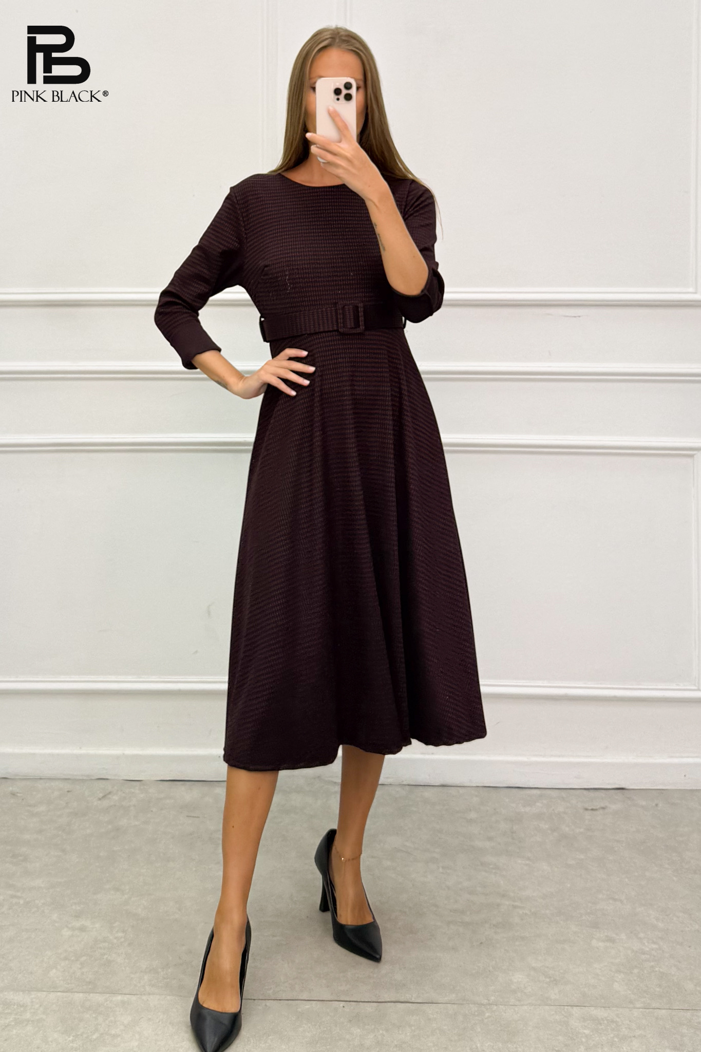 A-Linien-Kleid mit Taillengürtel