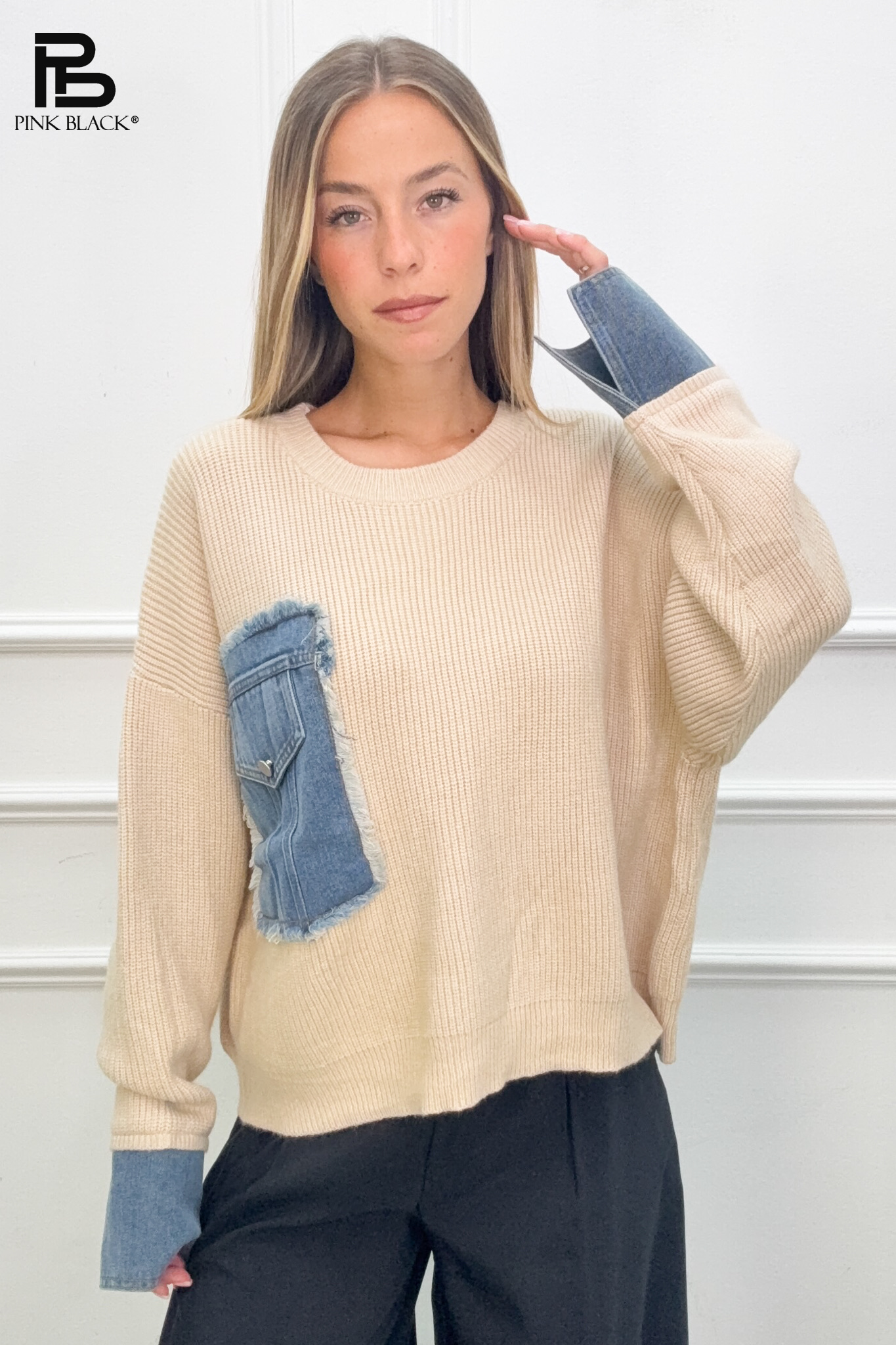 Oversized Pullover mit Tasche