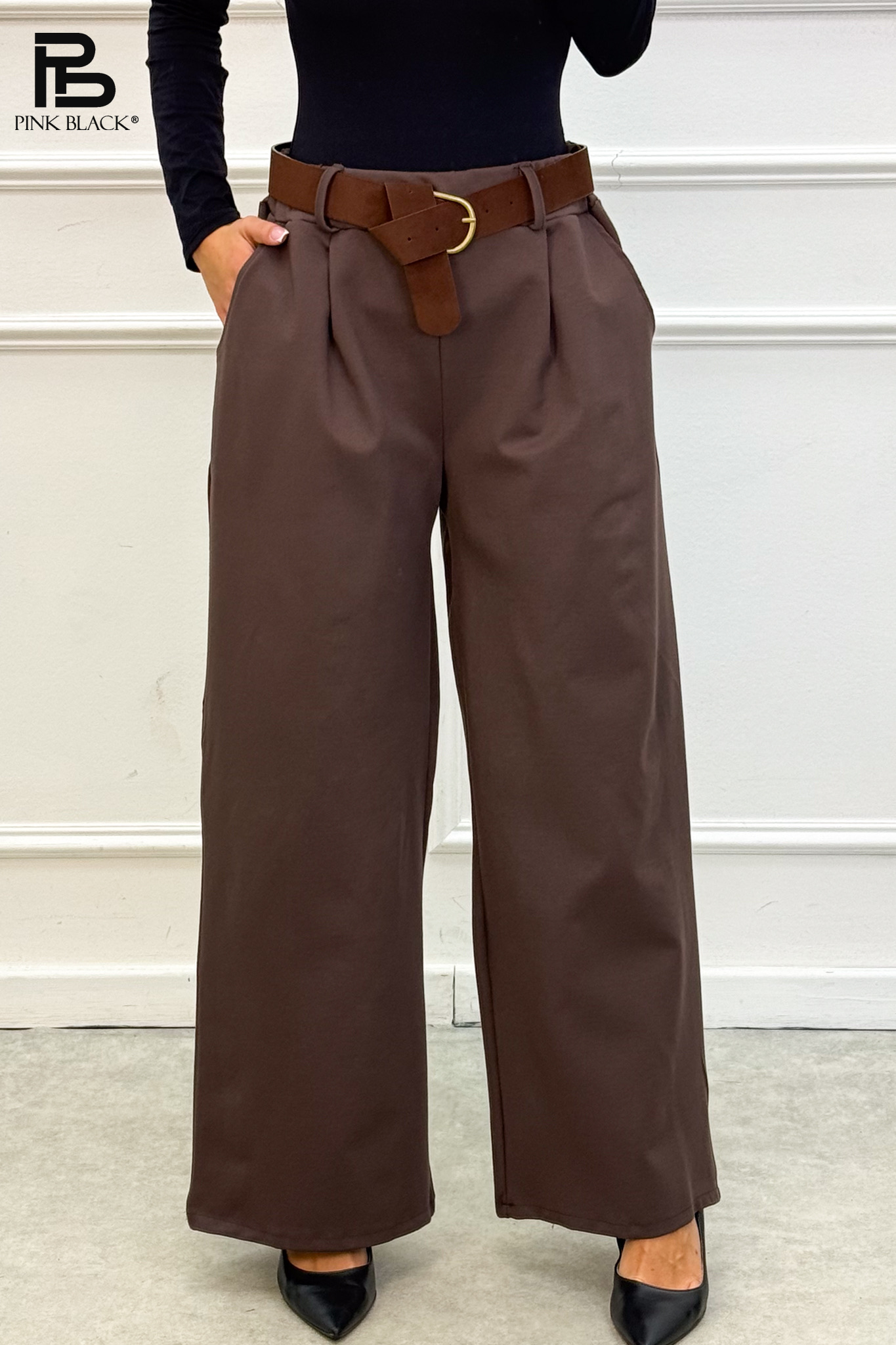 Hosen im Wide-Leg mit Falten