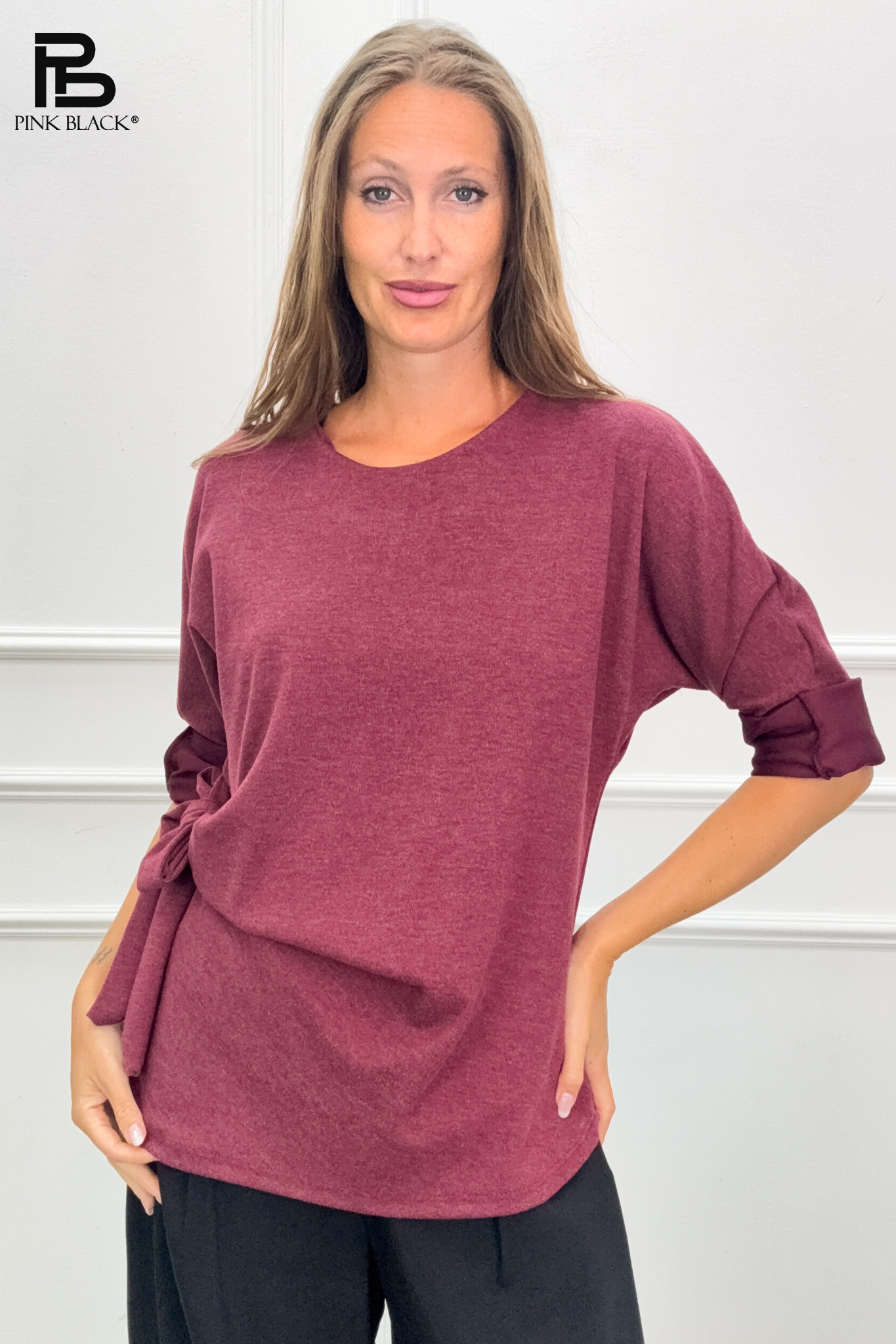 Locker geschnittene Bluse mit Bindetail