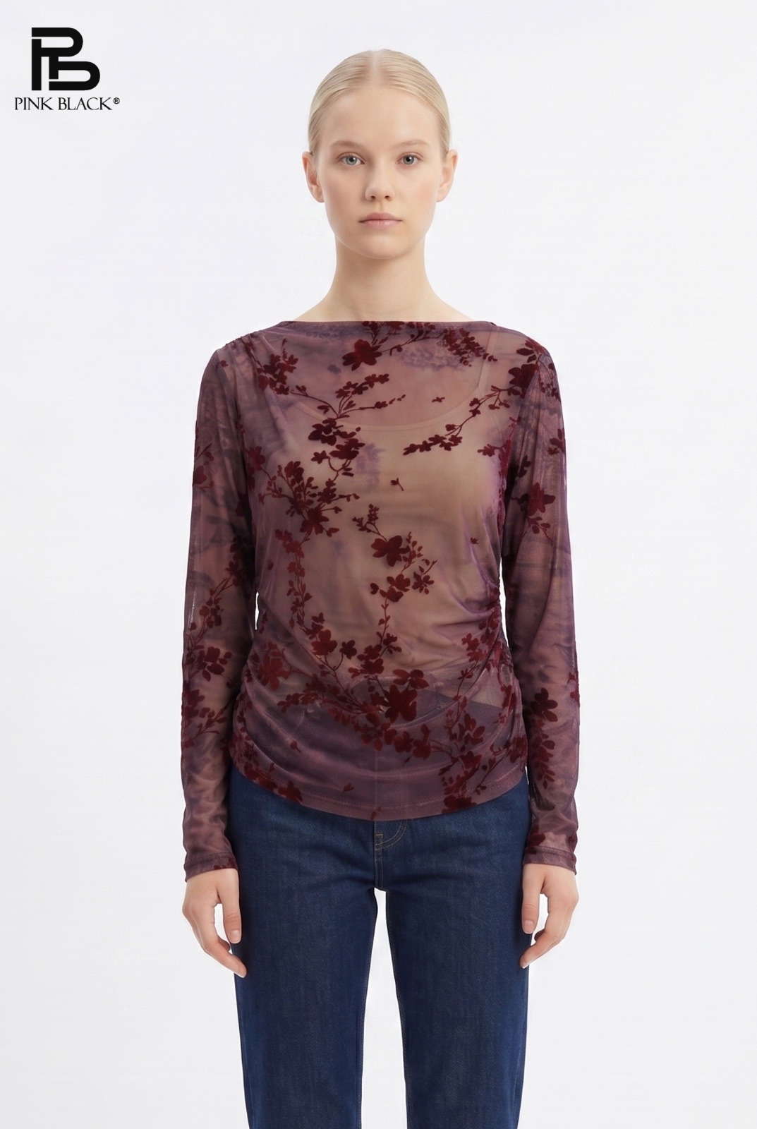 Figurbetonte Bluse mit Raffungen