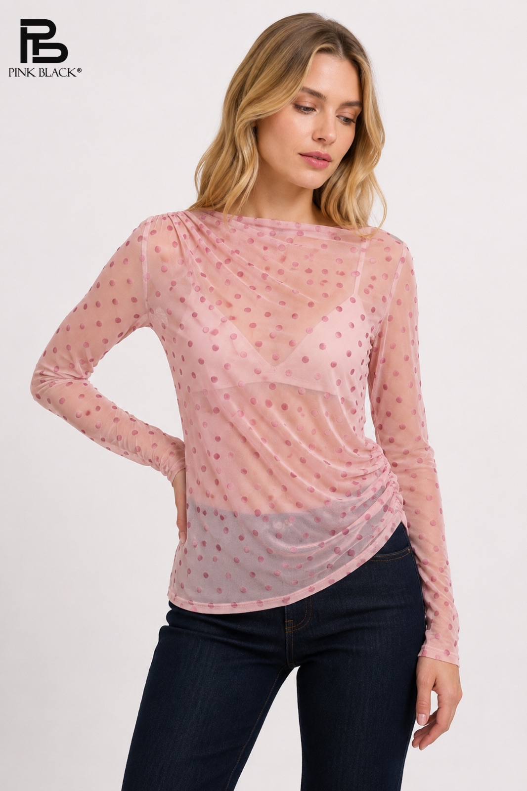 Figurnahe Bluse mit Raffung