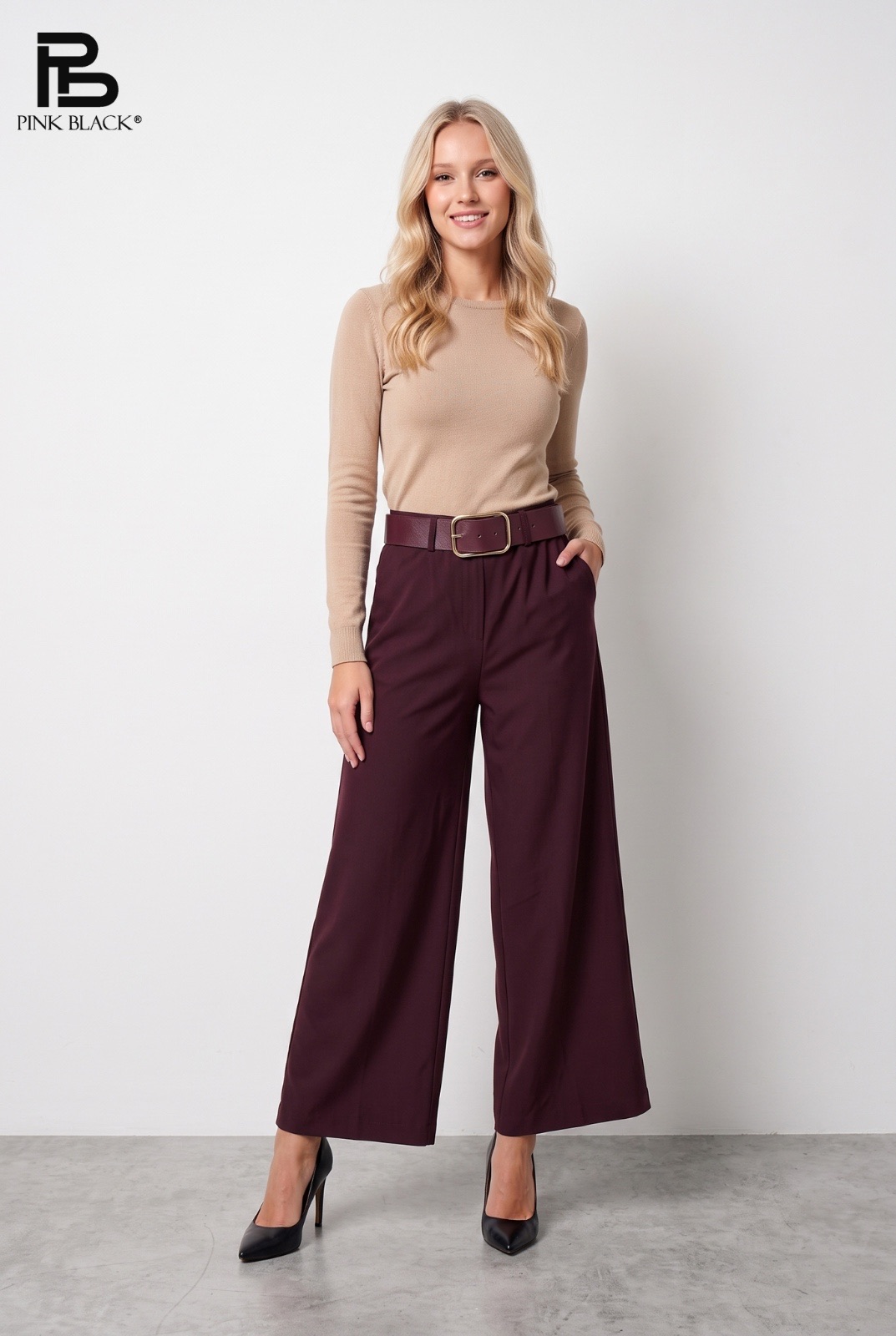 Weite Hose mit hoher Taille