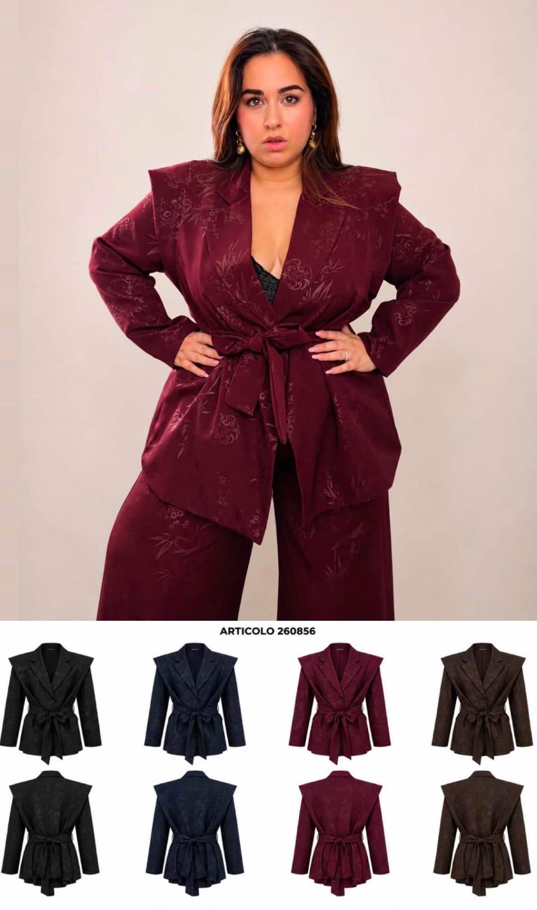 Taillierter Blazer mit Gürtel