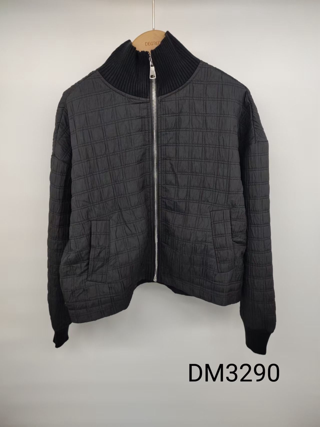 Steppjacke mit Stehkragen