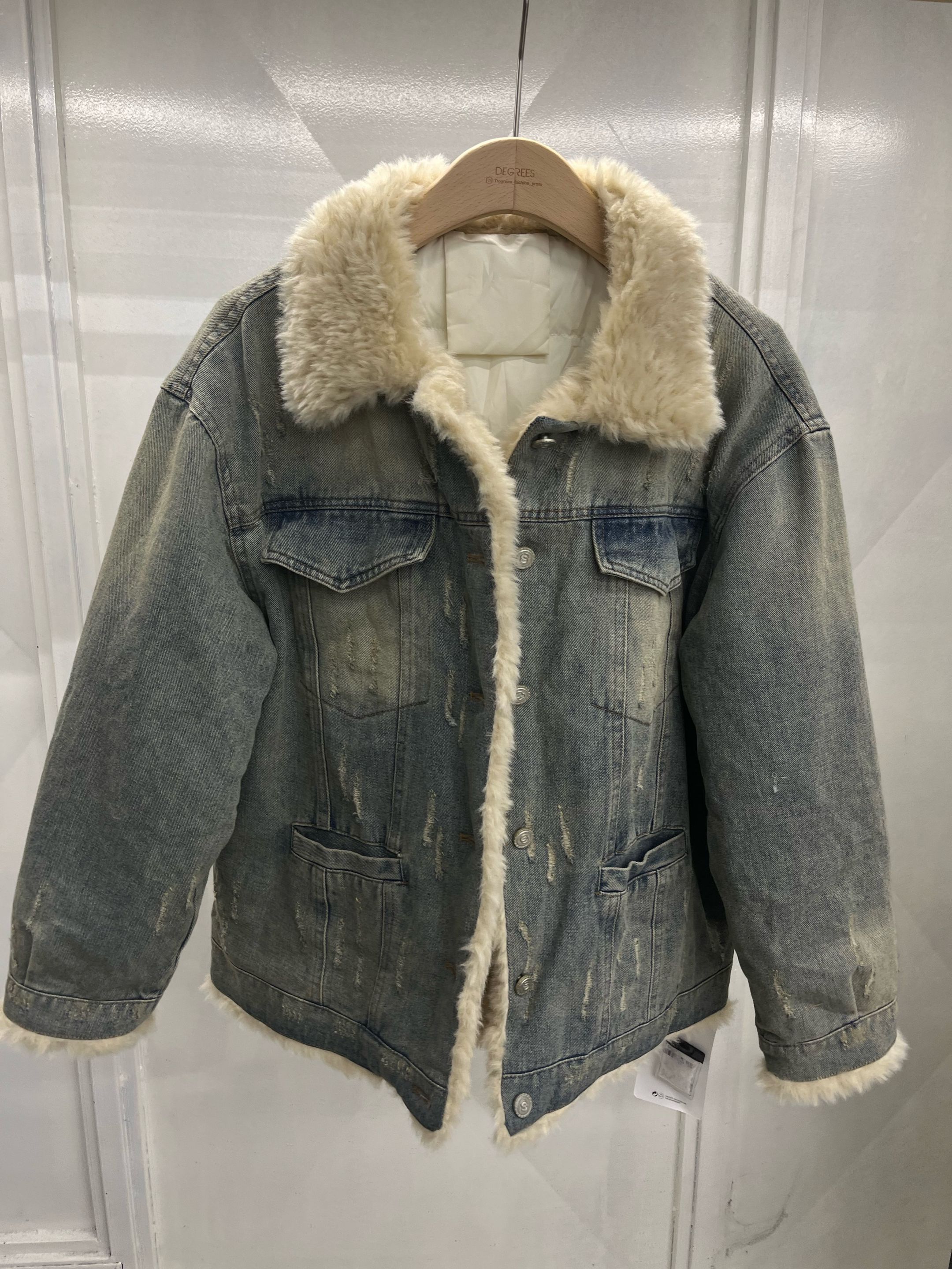 Lässige Jacke bis zur Hüfte