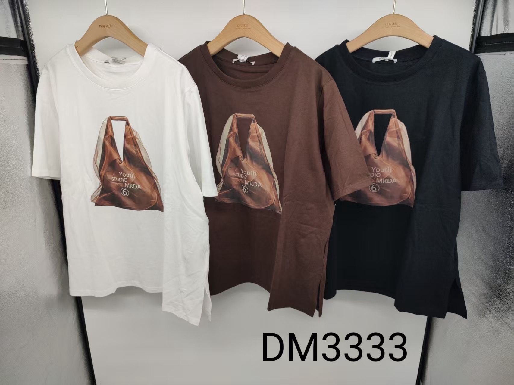 Locker geschnittenes T‑Shirt mit Print