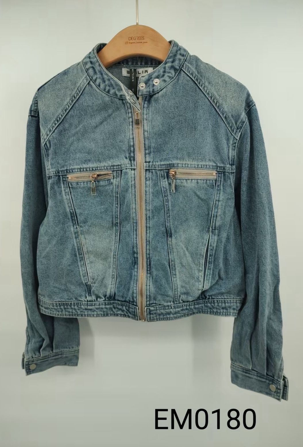Kurze Jeansjacke