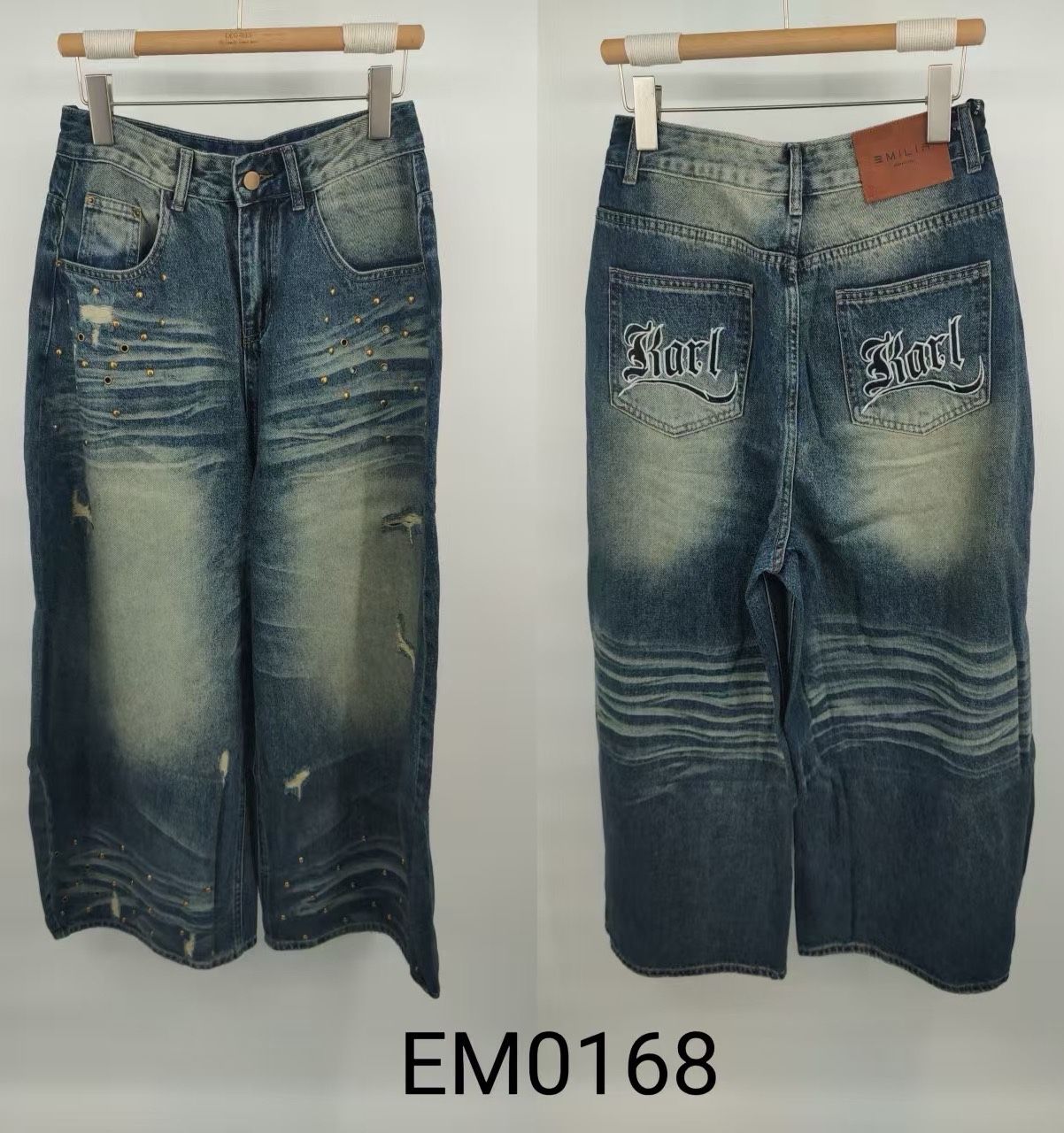 Regular-Jeans bis zum Knöchel