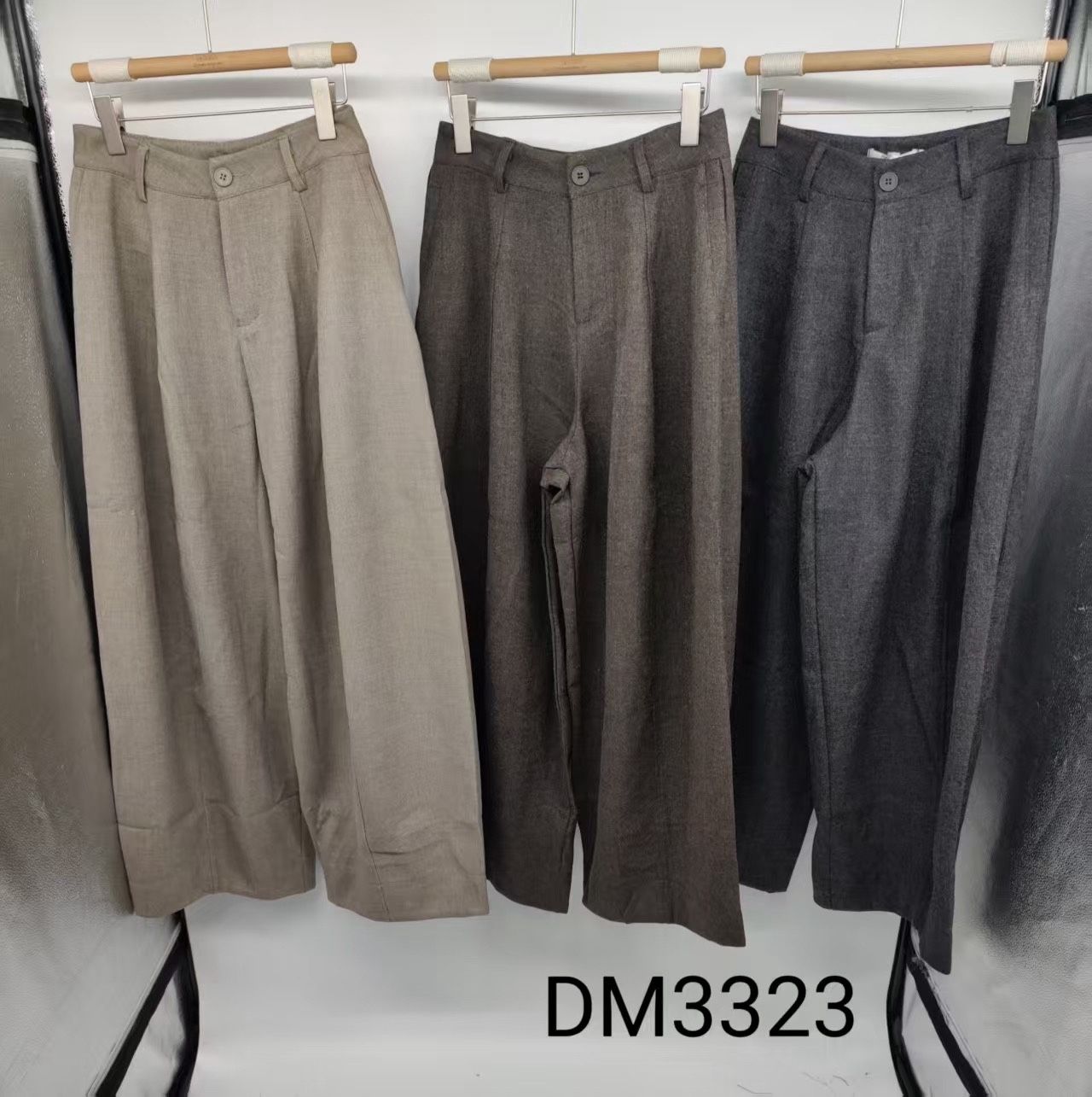 Wide‑Leg Hose mit Bundfalten