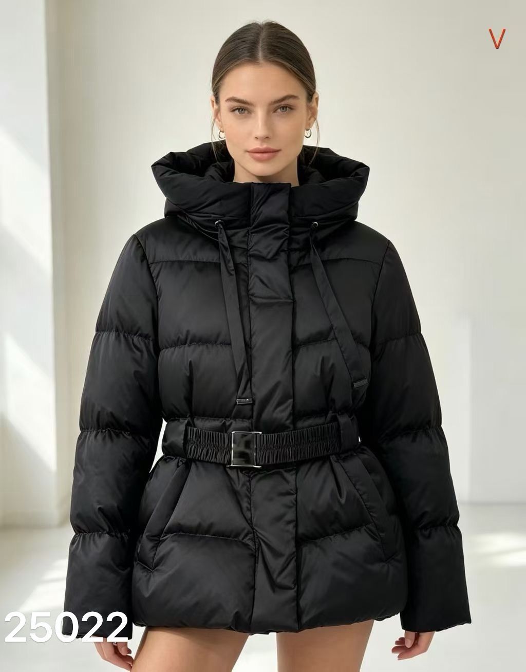 Steppjacke mit Kapuze