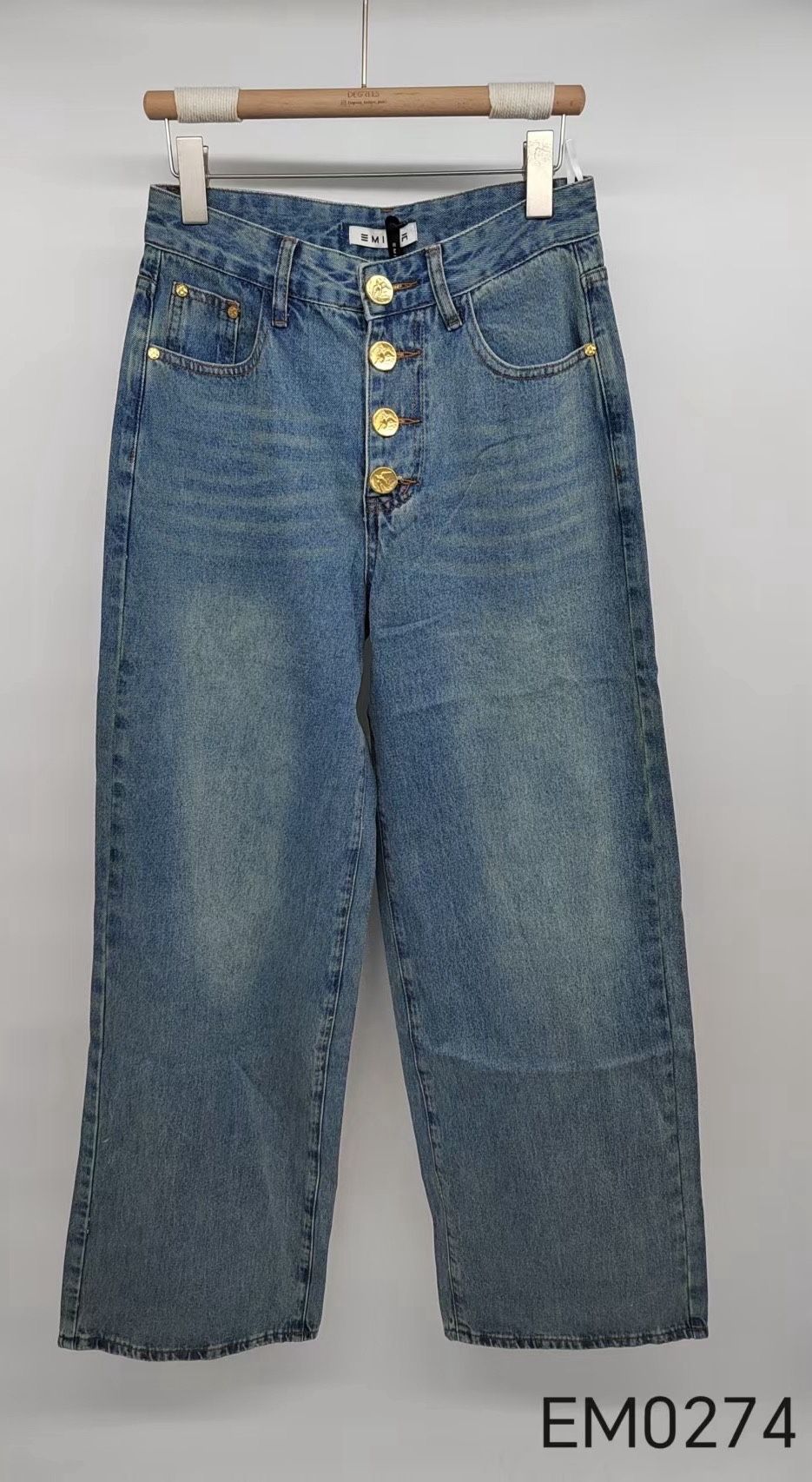 Gerade Jeans mit hoher Taille