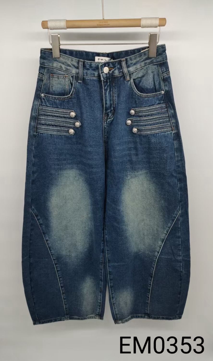 Weite Jeans mit hoher Taille