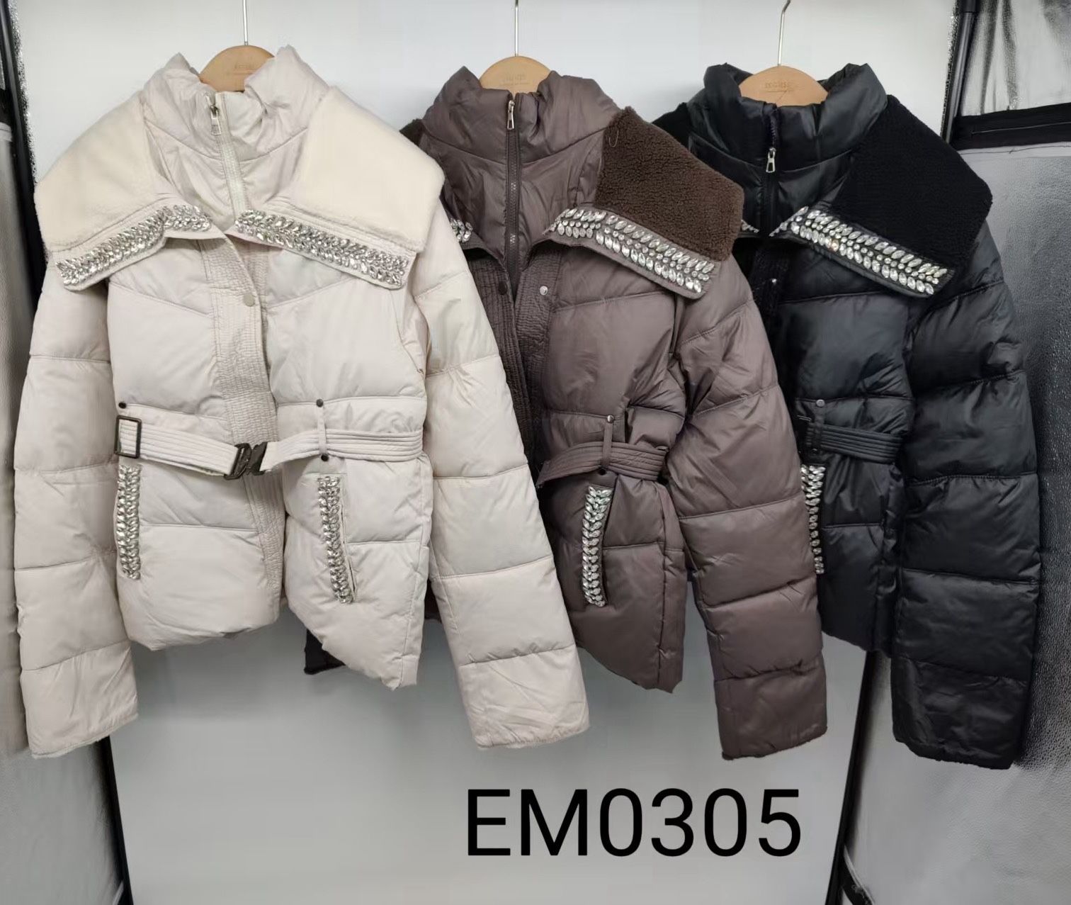 Steppjacke mit Taillengürtel