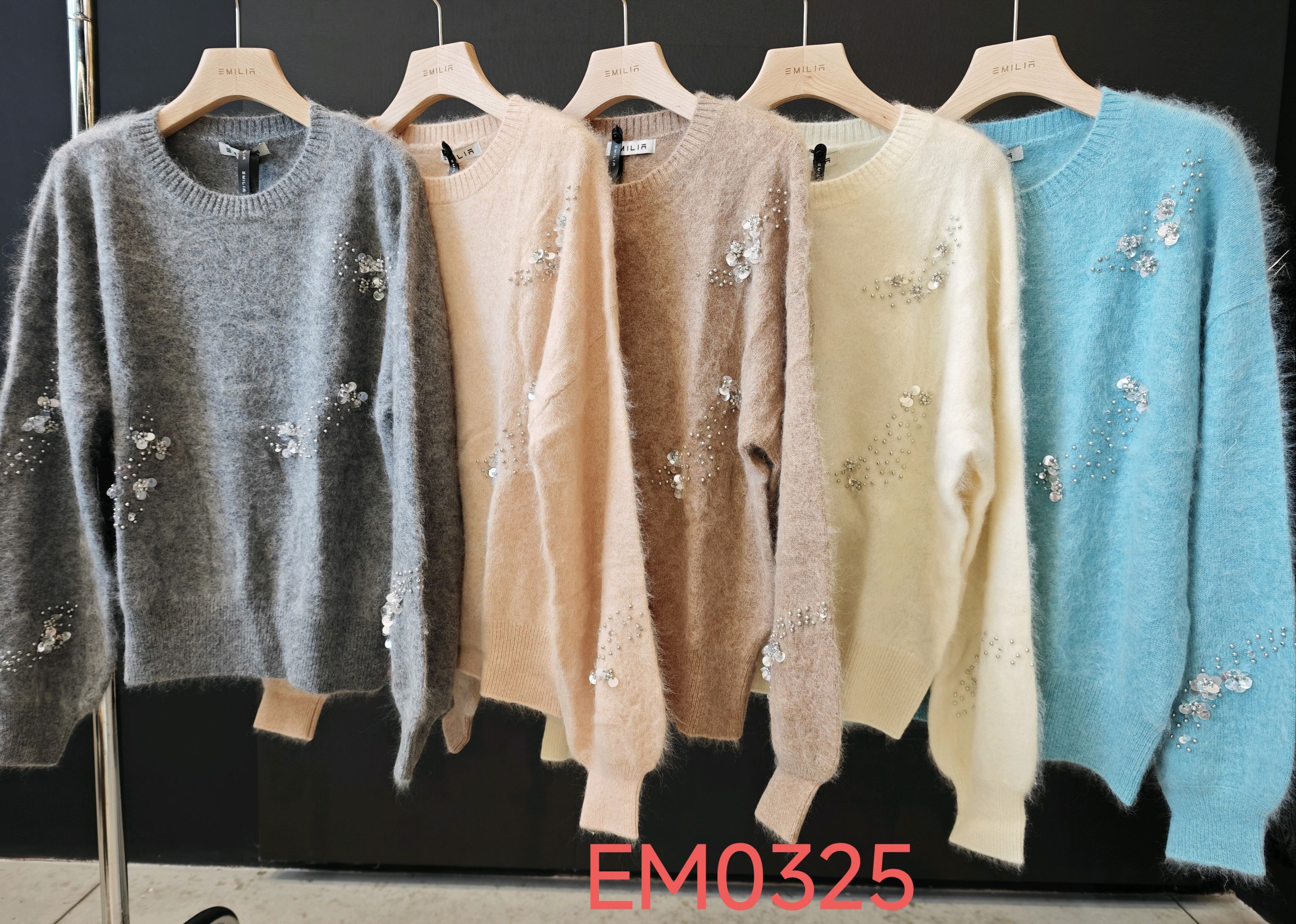 Pullover mit Pailletten