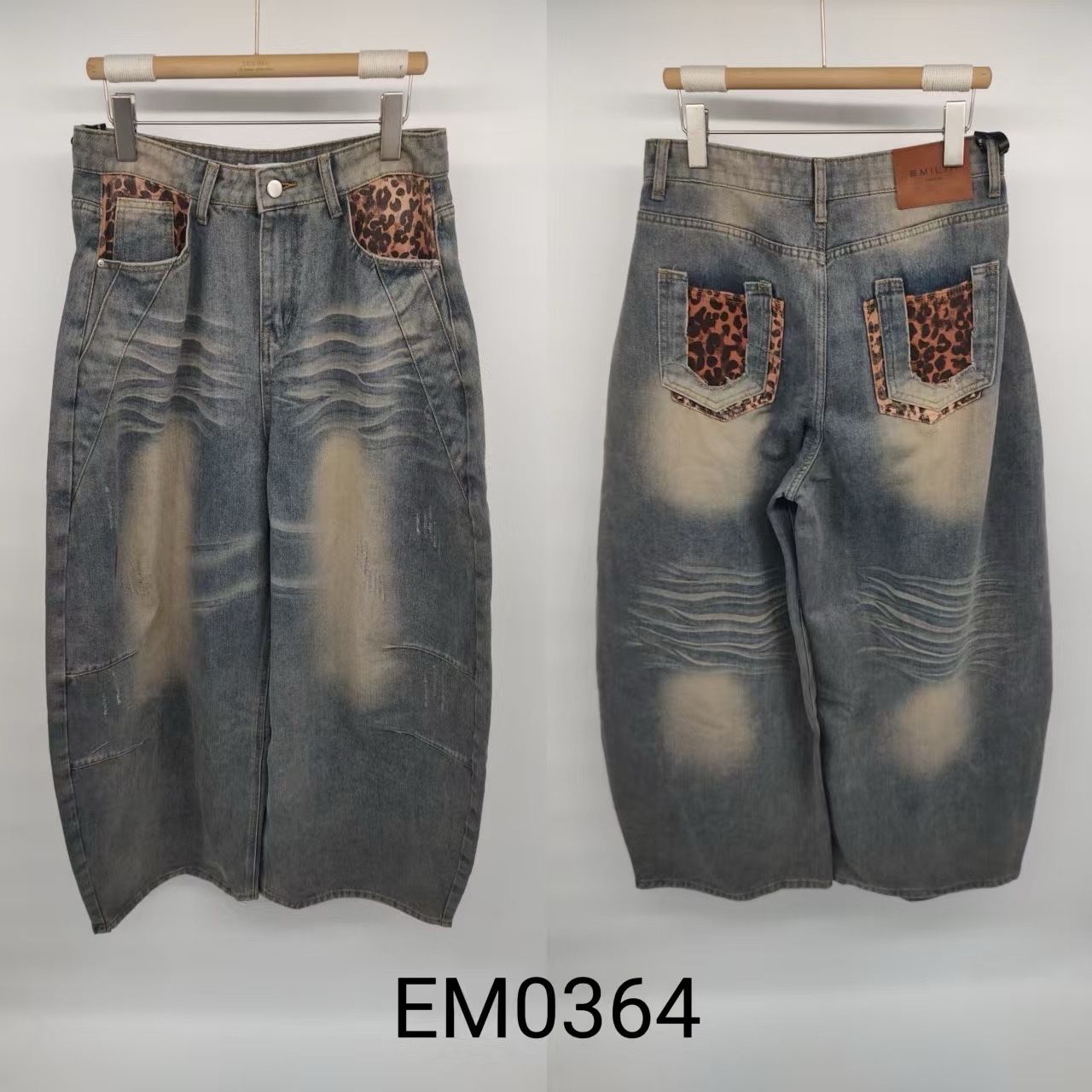 Weite Hose mit hoher Taille