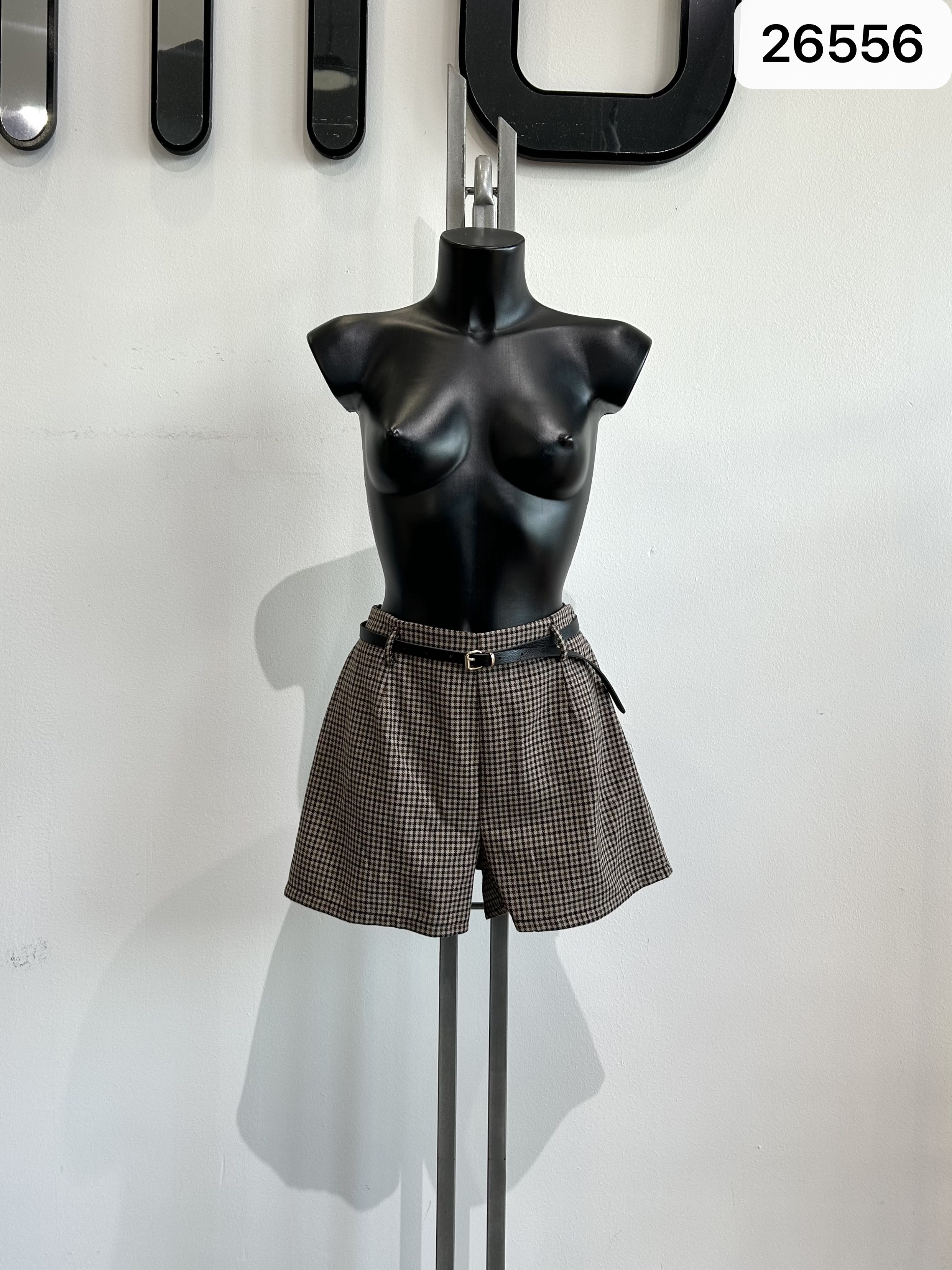 Shorts mit hohem Bund