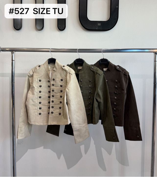 Kurze Jacke mit Stehkragen
