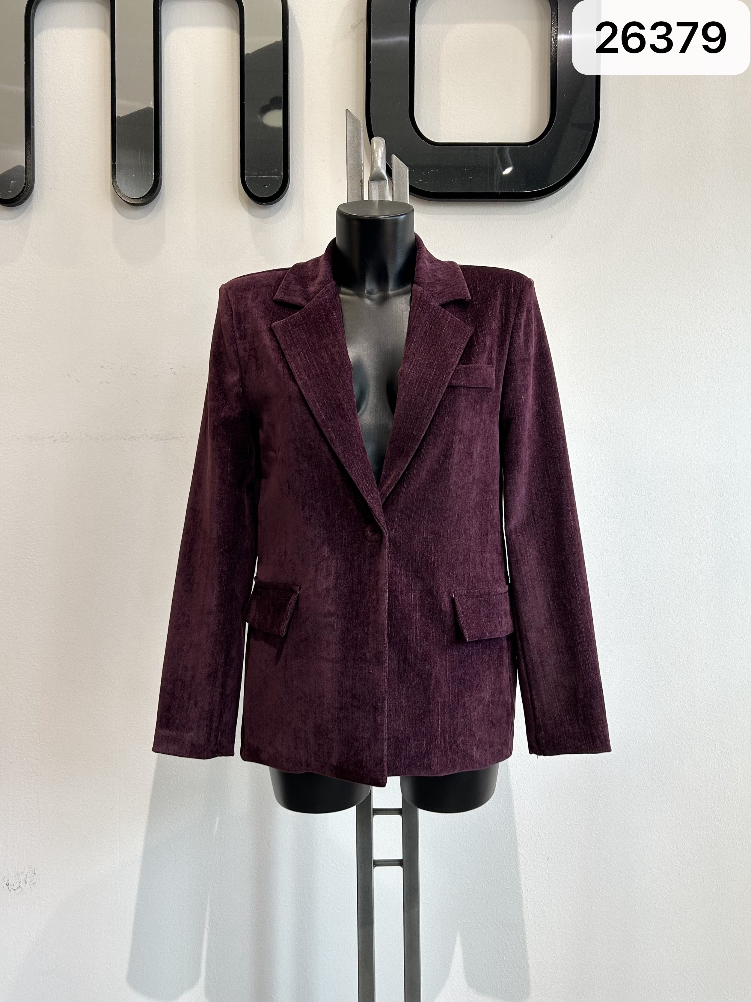 Taillierter Blazer in Hüftlänge