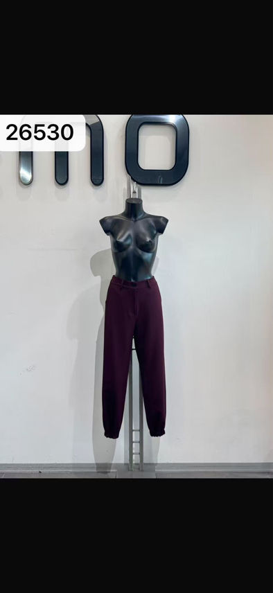 Gerade Jogginghose mit elastischem Bund
