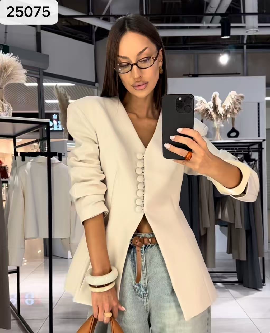 Taillierter Blazer bis zur Hüfte