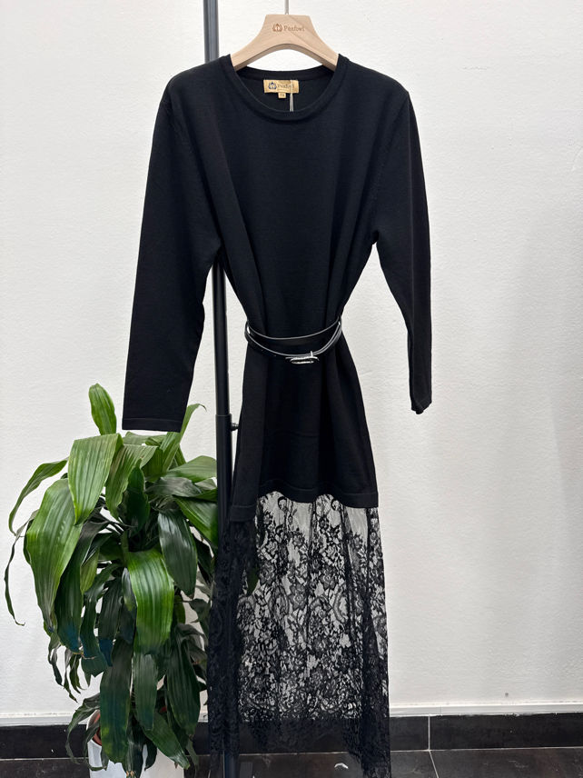 Midikleid mit Gürtel