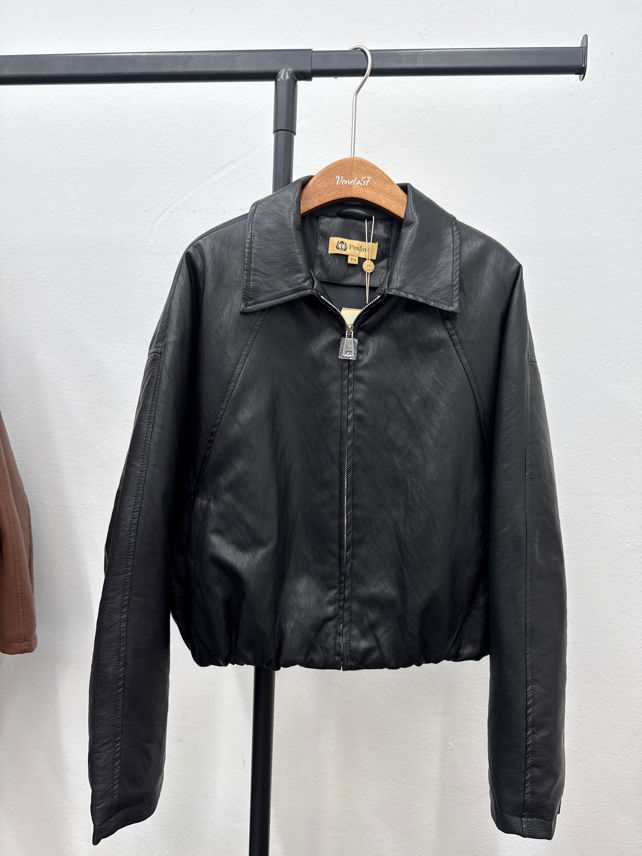 Kurzjacke mit Kragen