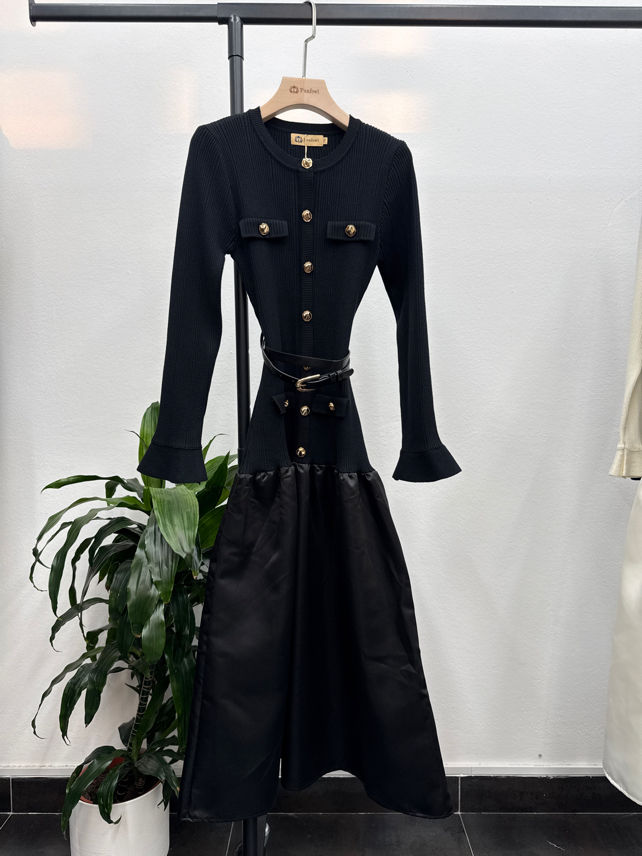 Figurnahes Midi-Kleid mit Volant