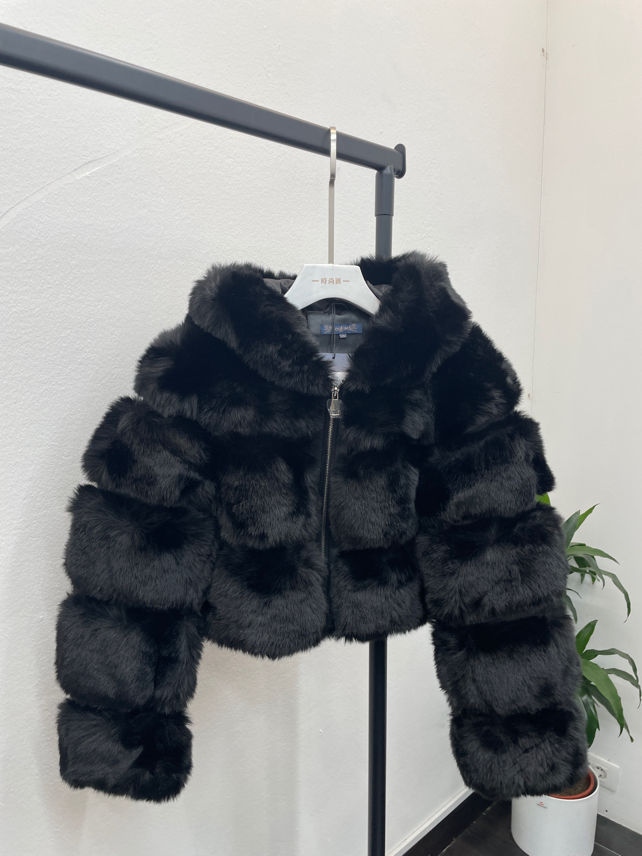 Kurze Kunstfell-Jacke