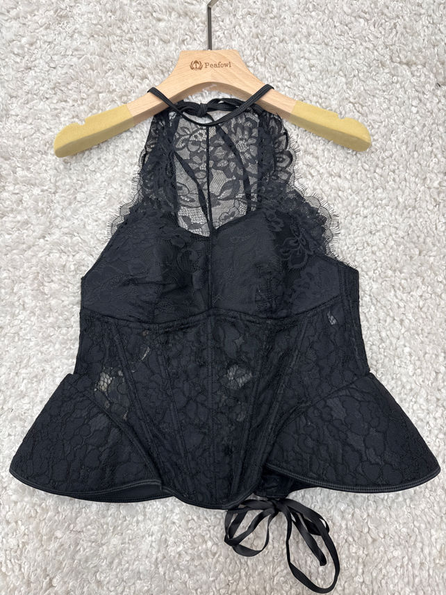 Korsagen-Top mit Basken und Halter