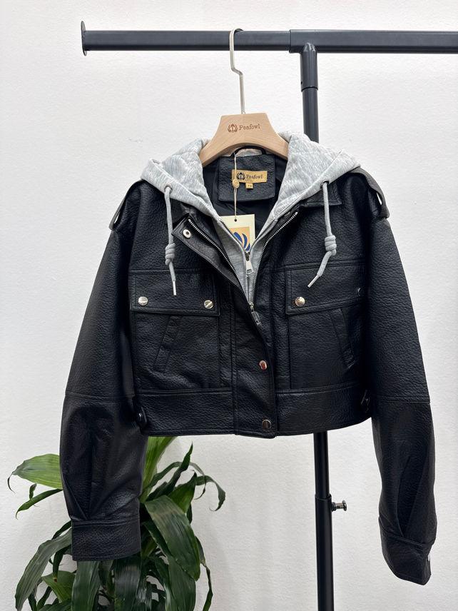 Cropped Jacke mit Kapuze