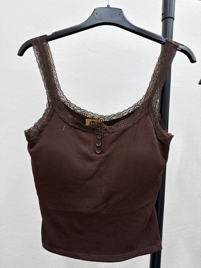 Figurbetontes Spitzentop