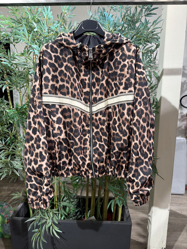 Bomberjacke mit Kapuze
