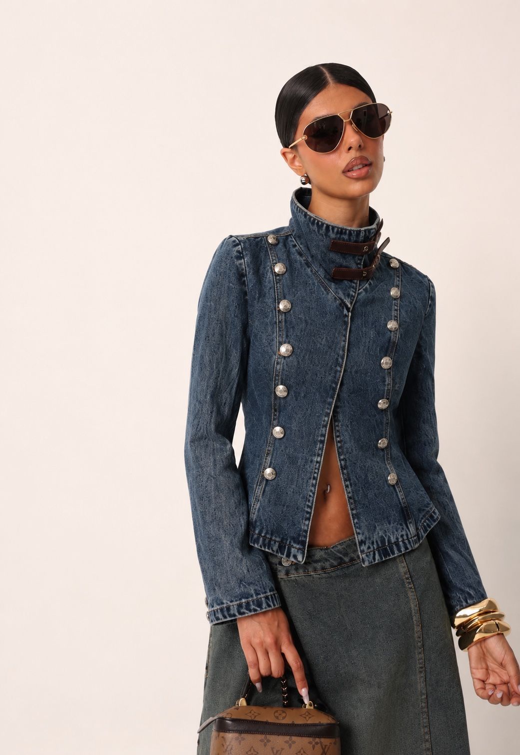Taillierte Jacke mit Stehkragen