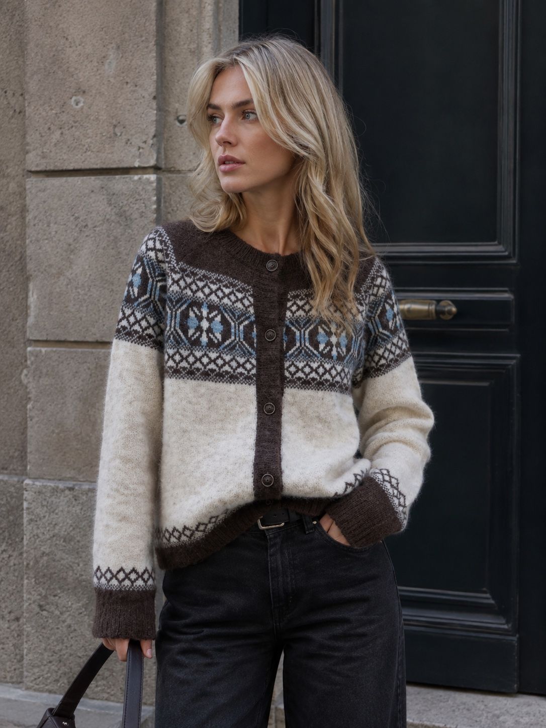 Hüftlanger Cardigan mit geometrischem Muster