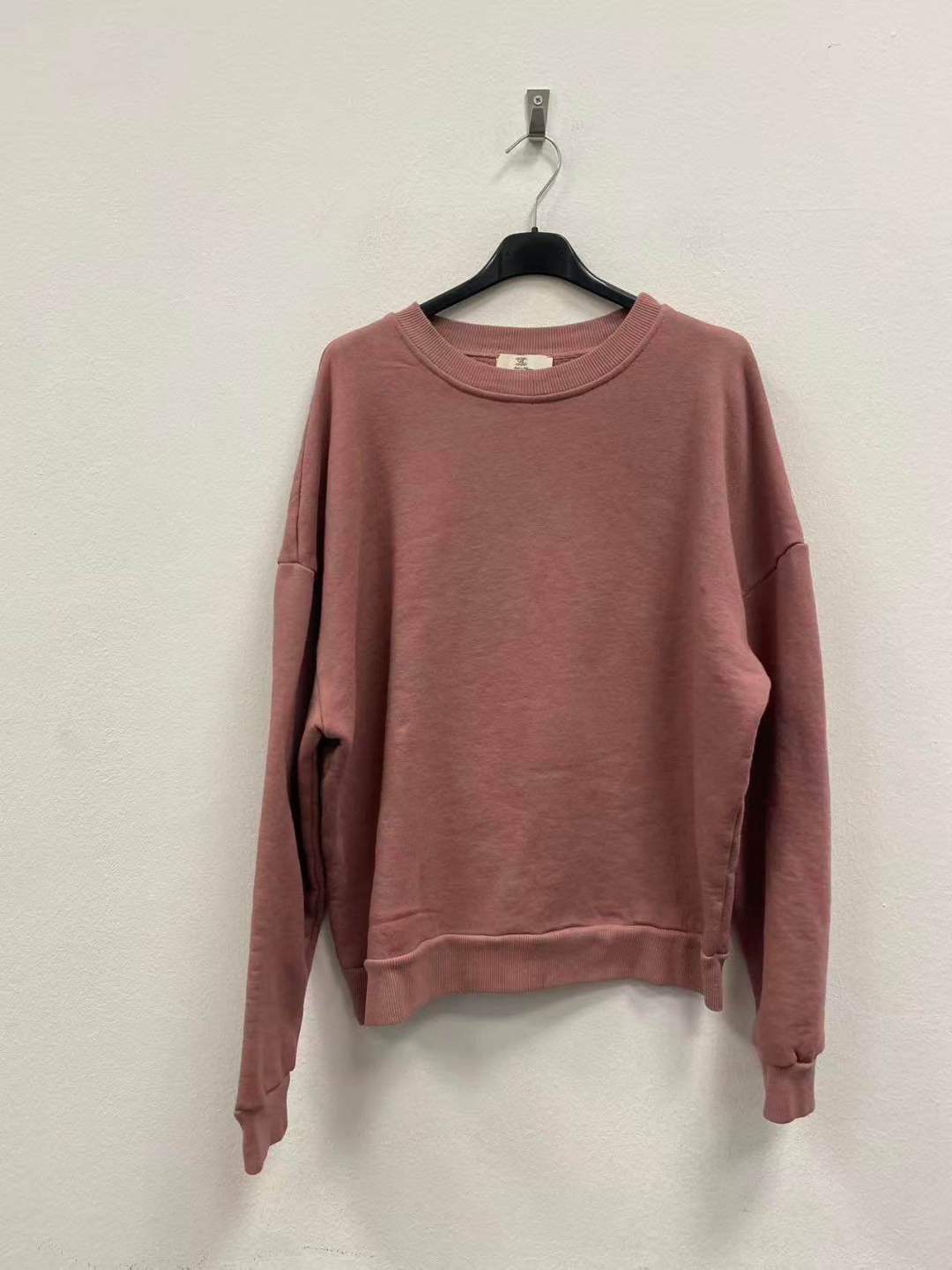 Sweatshirt im Relaxed-Fit mit Rundhalsausschnitt