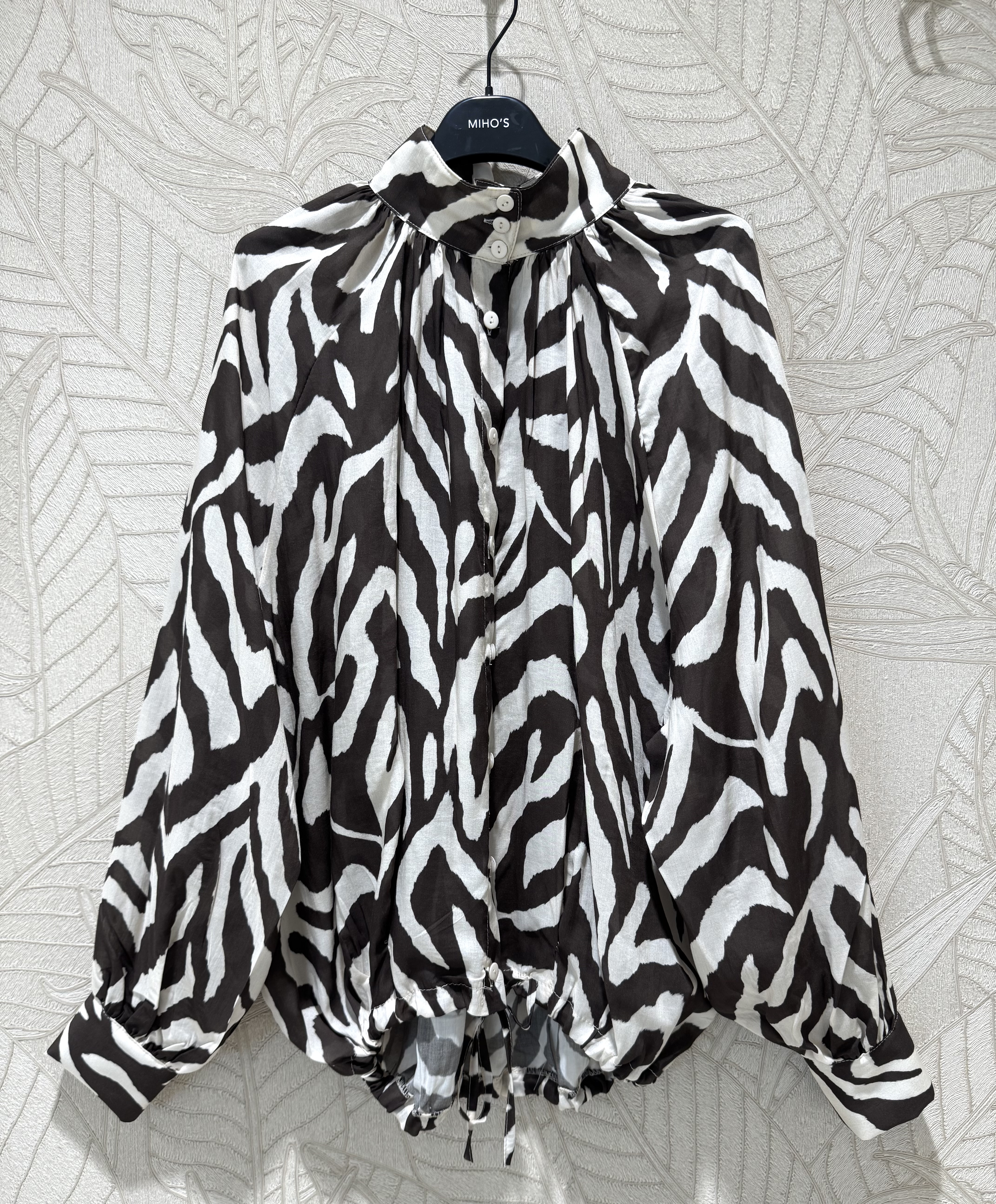 Legere Bluse mit Stehkragen